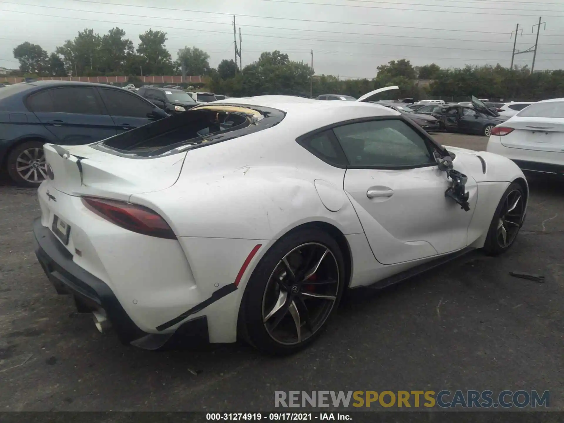 4 Photograph of a damaged car WZ1DB4C08LW031465 TOYOTA GR SUPRA 2020