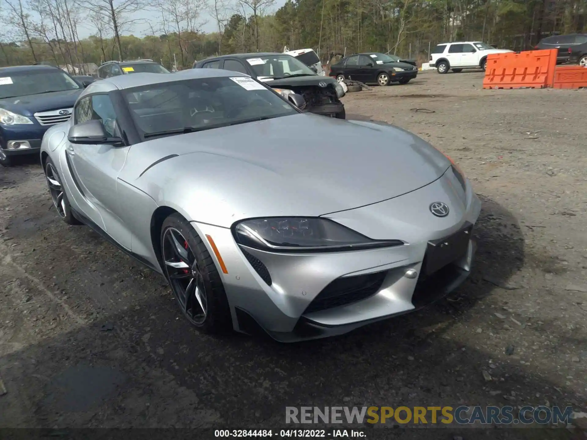 1 Photograph of a damaged car WZ1DB4C09LW024833 TOYOTA GR SUPRA 2020