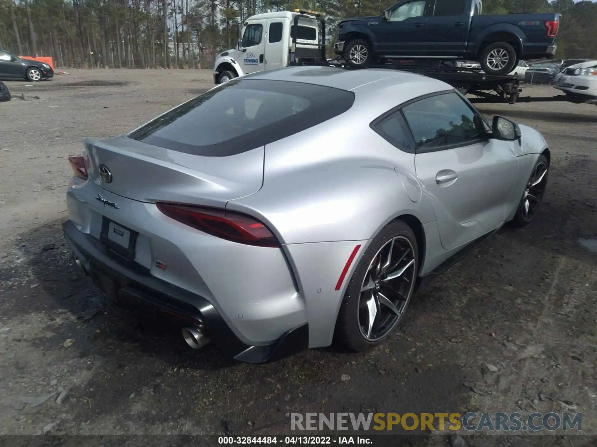 4 Фотография поврежденного автомобиля WZ1DB4C09LW024833 TOYOTA GR SUPRA 2020