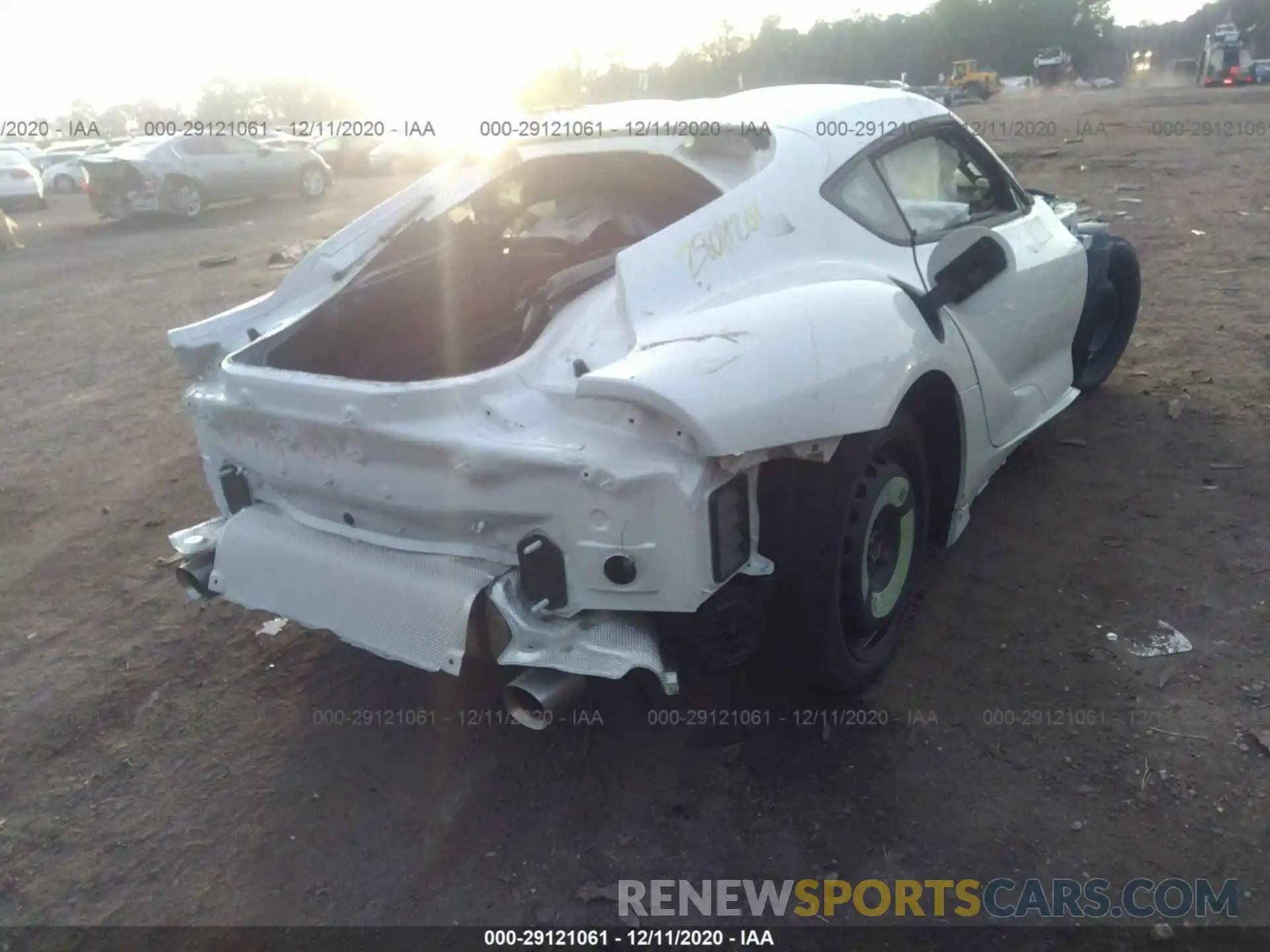 4 Photograph of a damaged car WZ1DB4C0XLW029281 TOYOTA GR SUPRA 2020