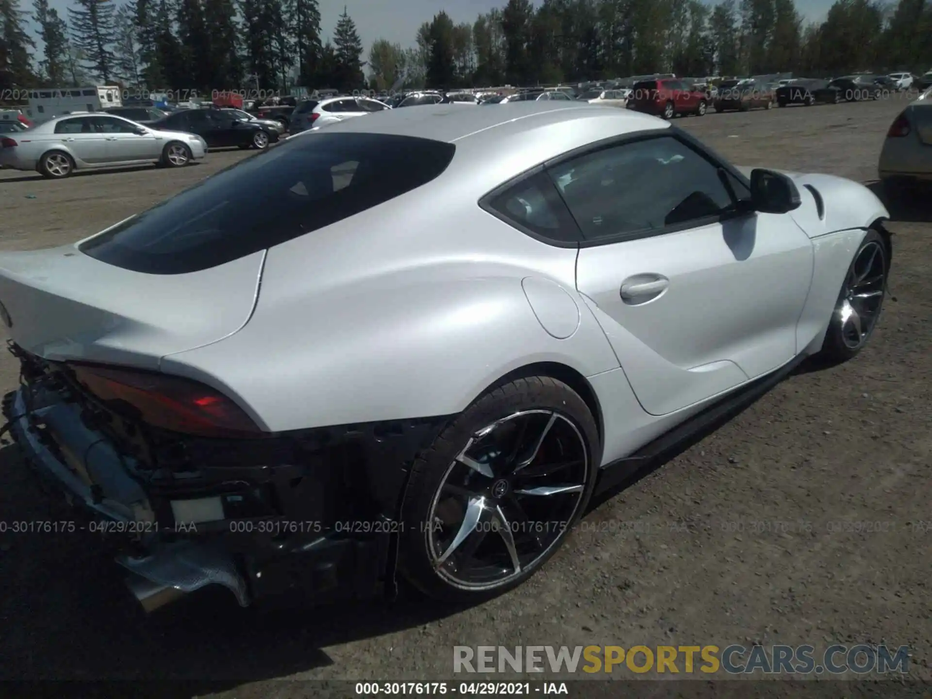 4 Photograph of a damaged car WZ1DB0C04MW040562 TOYOTA GR SUPRA 2021