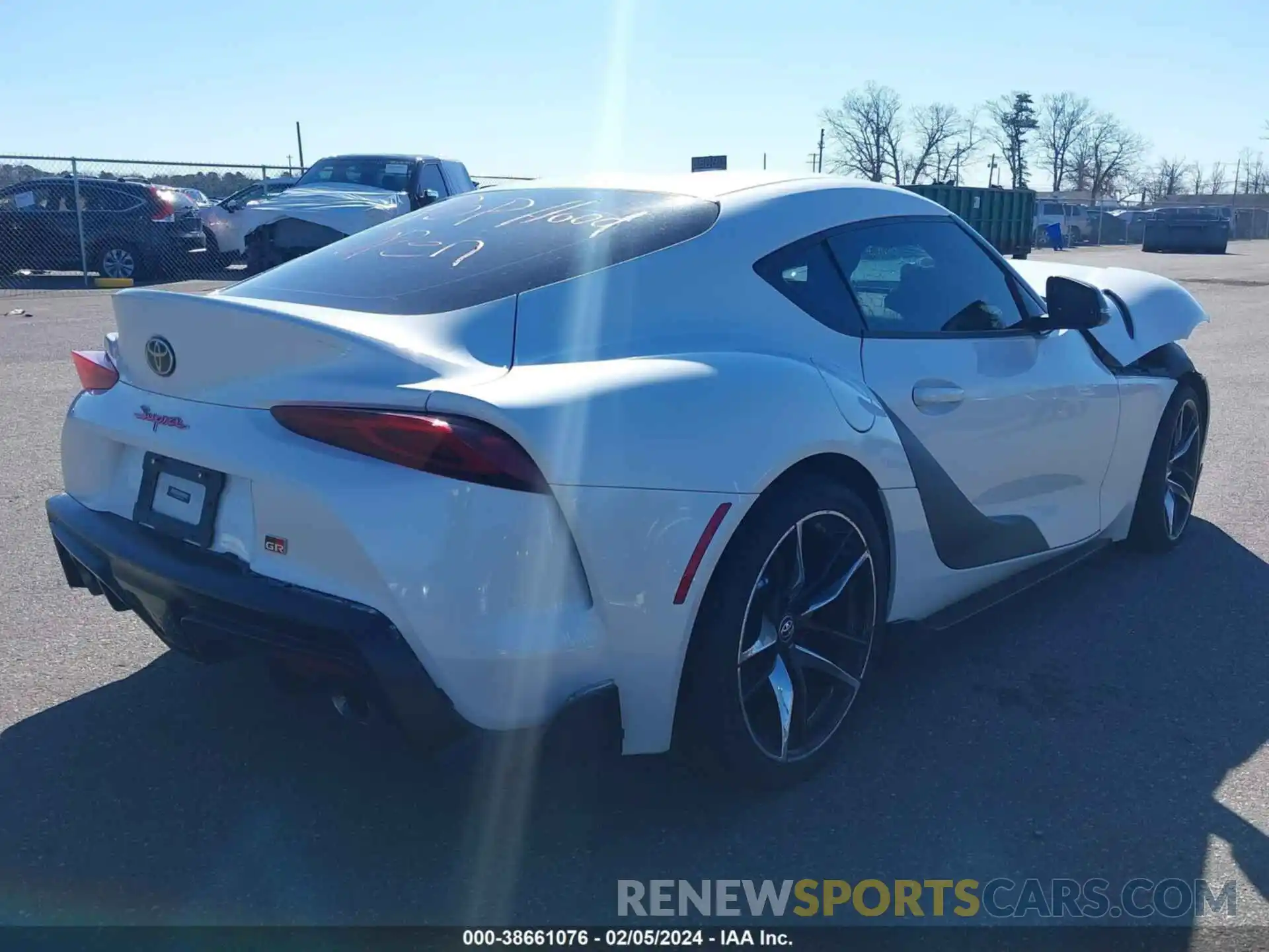 4 Photograph of a damaged car WZ1DB0C04MW045969 TOYOTA GR SUPRA 2021