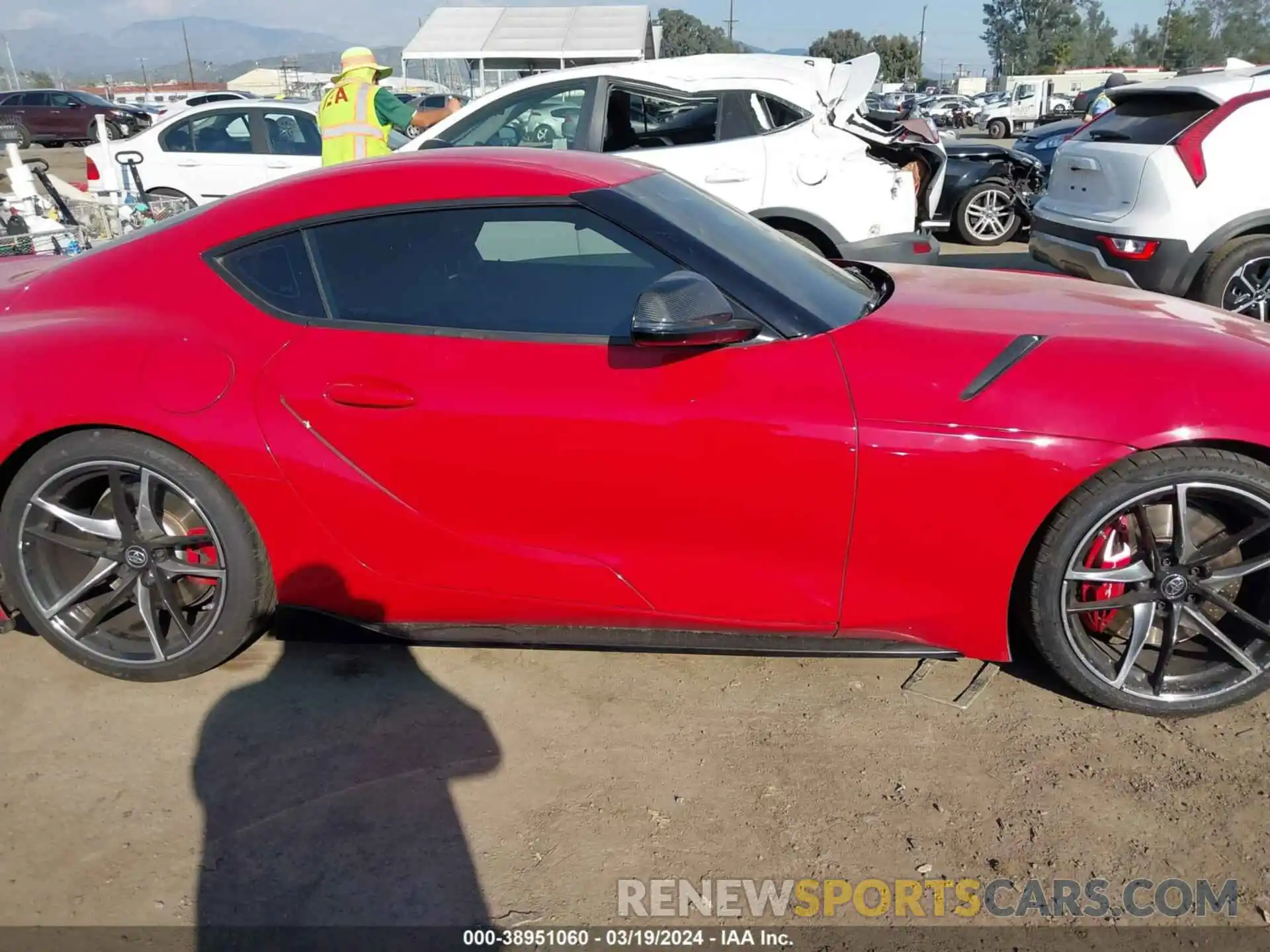 12 Photograph of a damaged car WZ1DB0C0XMW043899 TOYOTA GR SUPRA 2021