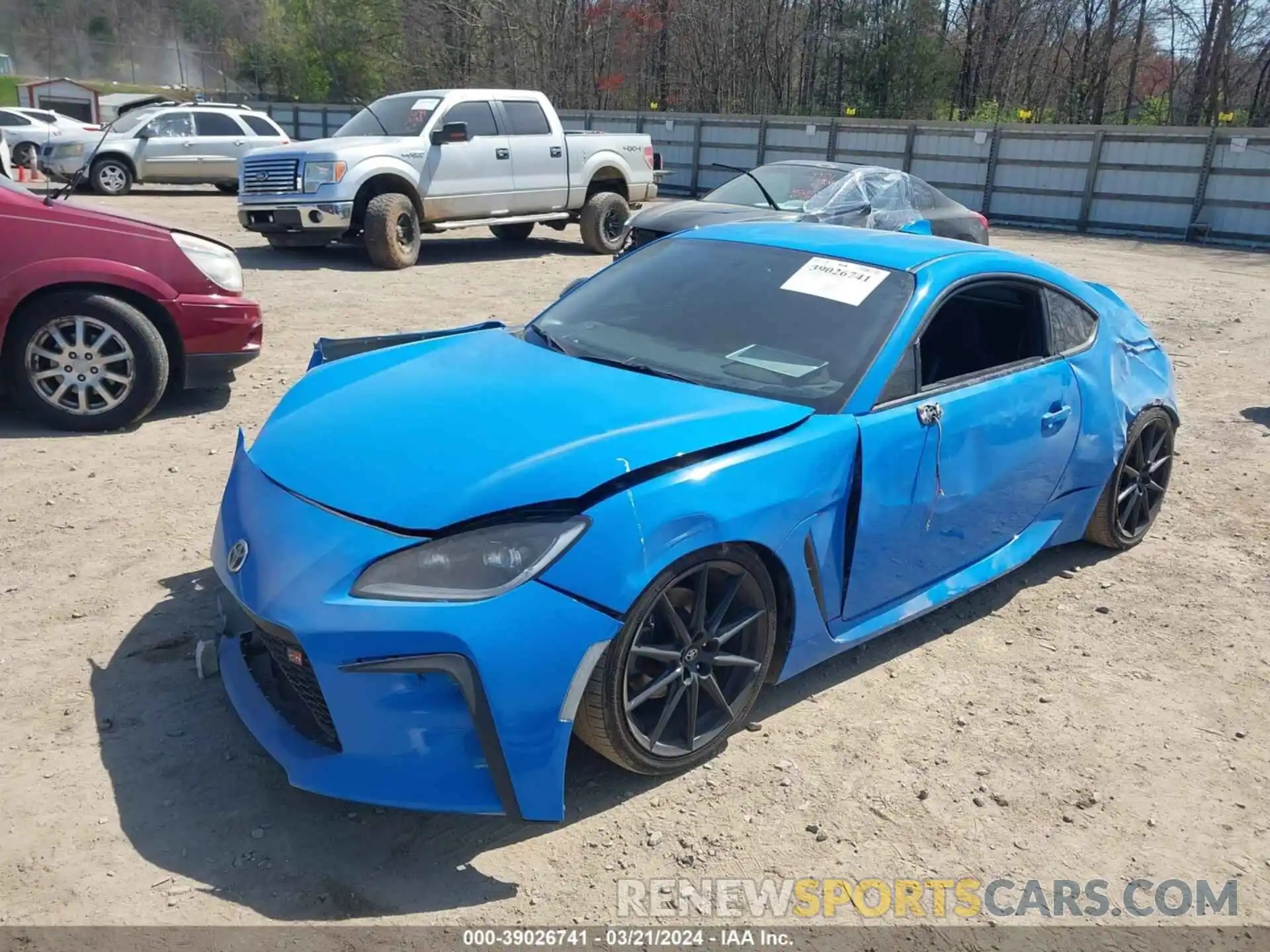 2 Photograph of a damaged car JF1ZNBE11N9750862 TOYOTA GR86 2022