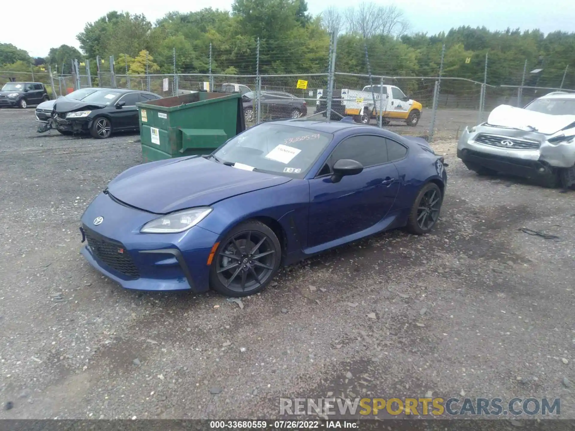 2 Photograph of a damaged car JF1ZNBE12N9754788 TOYOTA GR86 2022