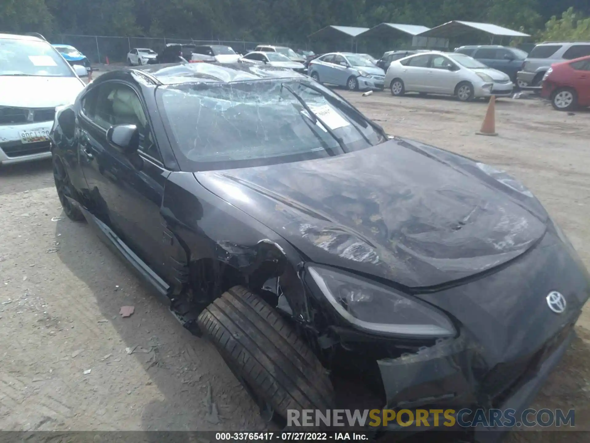 6 Photograph of a damaged car JF1ZNBF10N8750792 TOYOTA GR86 2022