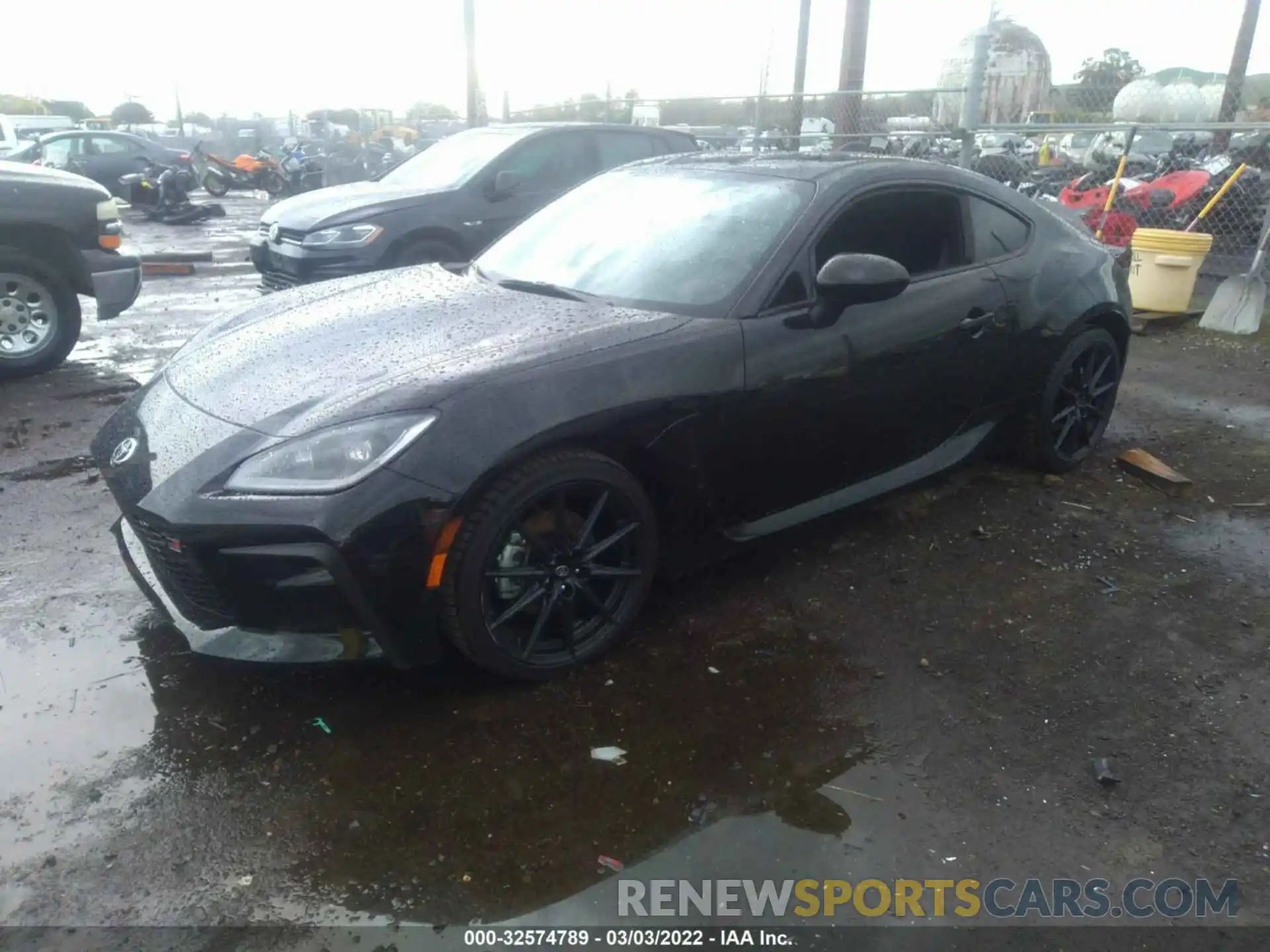 2 Photograph of a damaged car JF1ZNBF17N8751034 TOYOTA GR86 2022