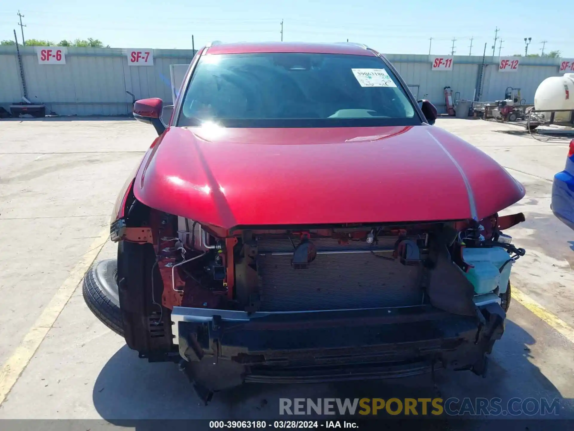 13 Photograph of a damaged car 5TDAAAA50RS001225 TOYOTA GRAND HIGHLANDER 2024