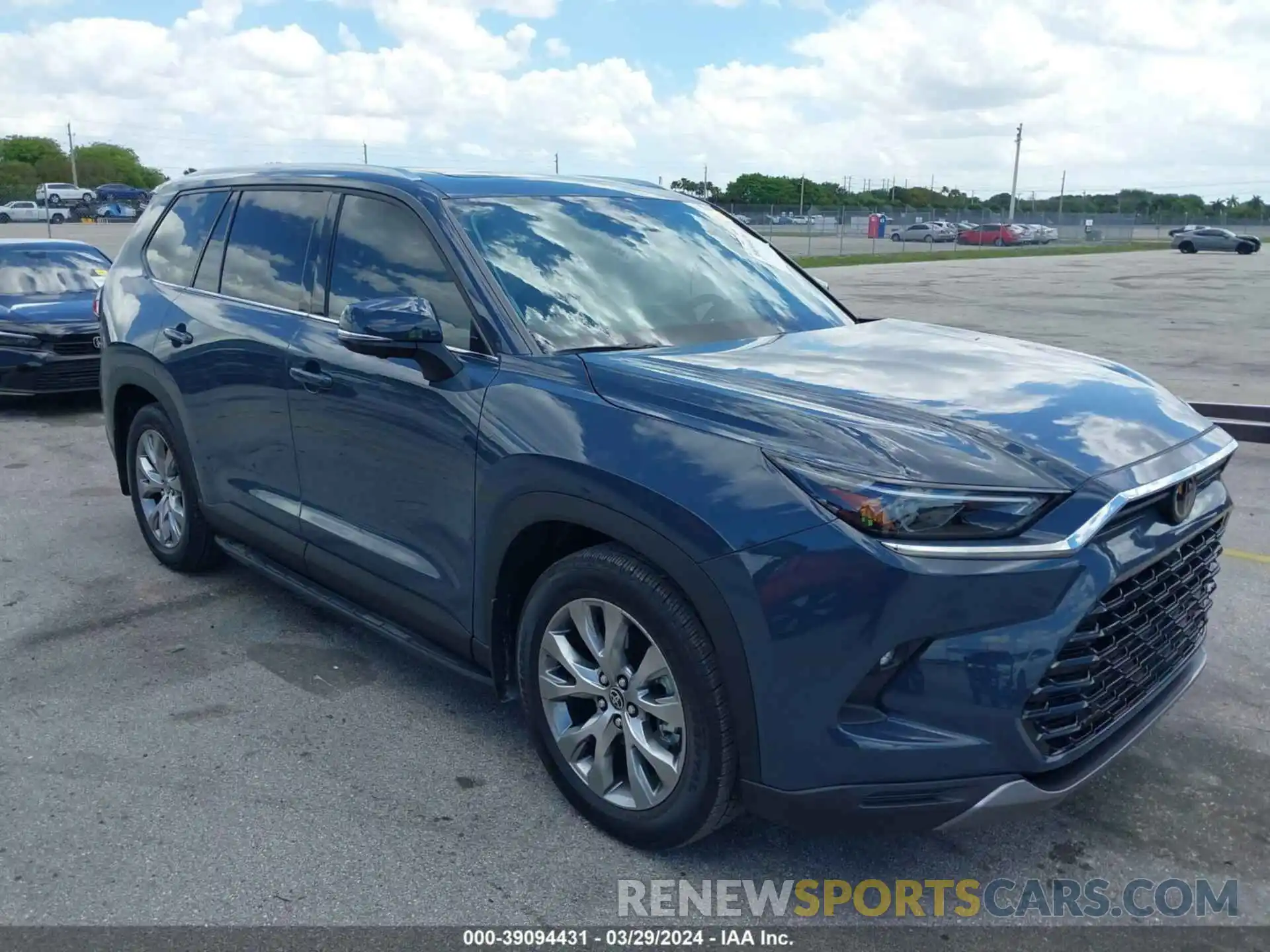 1 Photograph of a damaged car 5TDAAAA50RS010779 TOYOTA GRAND HIGHLANDER 2024