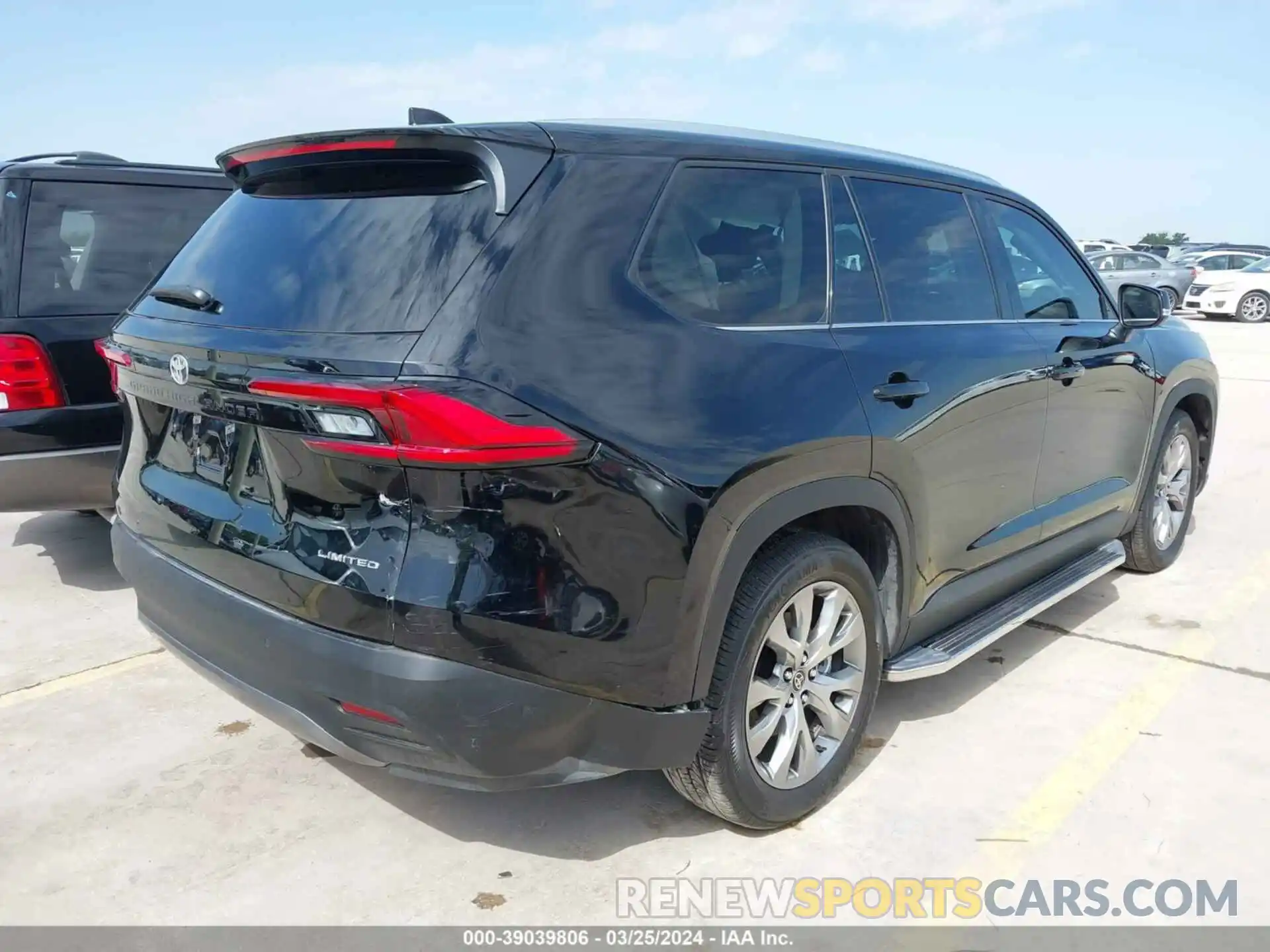 4 Photograph of a damaged car 5TDAAAA53RS001946 TOYOTA GRAND HIGHLANDER 2024