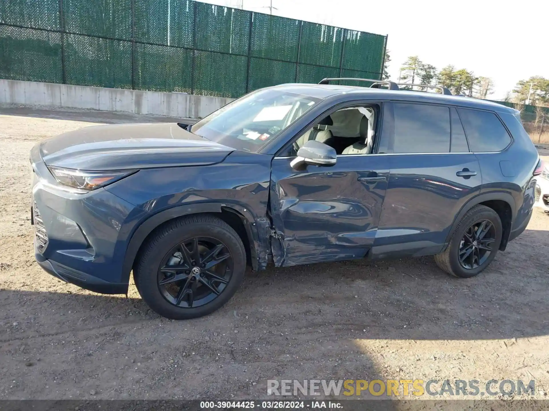 14 Photograph of a damaged car 5TDAAAB54RS004949 TOYOTA GRAND HIGHLANDER 2024