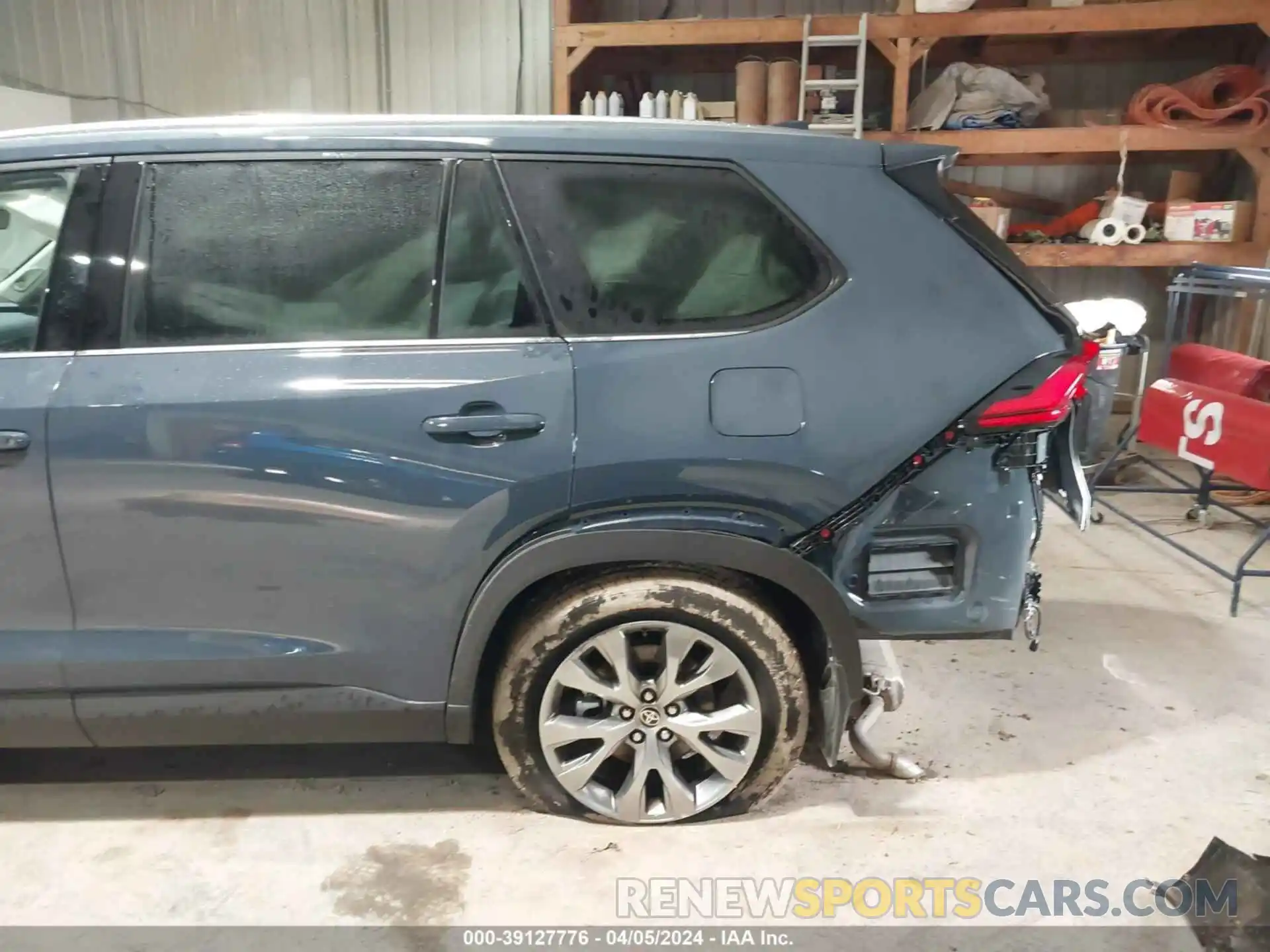 6 Photograph of a damaged car 5TDAAAB59RS011556 TOYOTA GRAND HIGHLANDER 2024