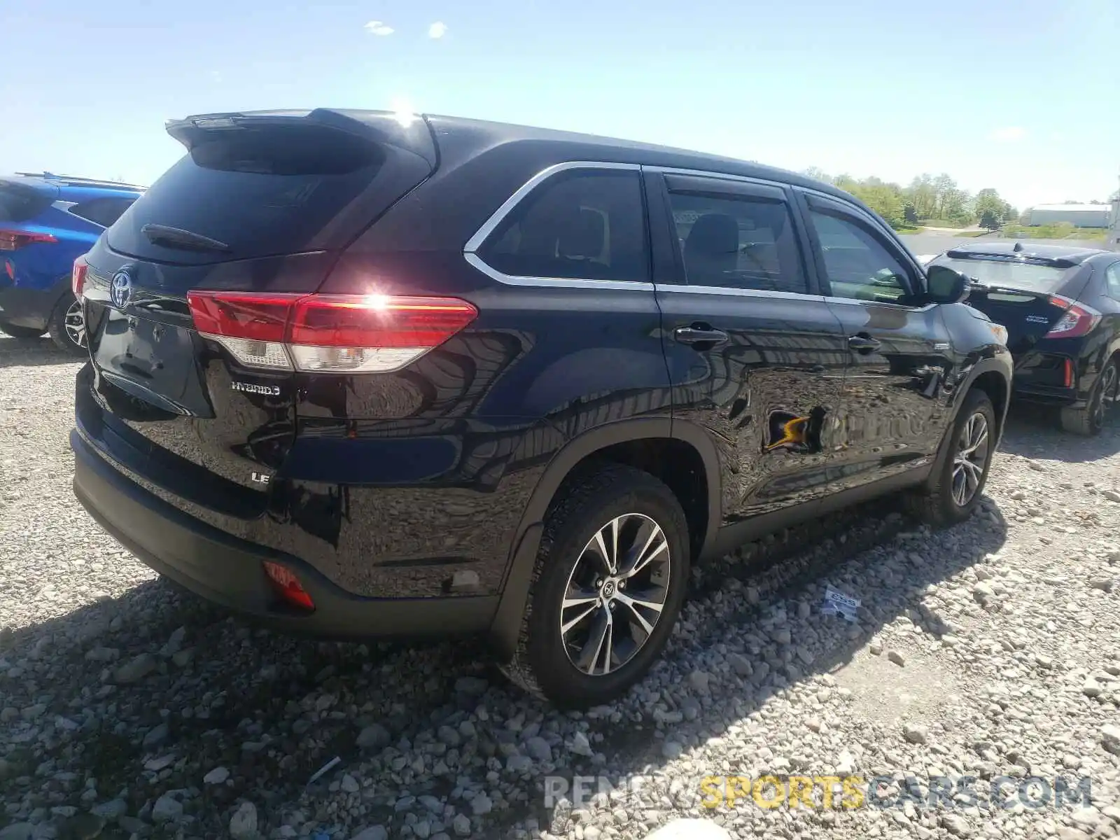 4 Фотография поврежденного автомобиля 5TDBGRFH4KS078190 TOYOTA HIGHLANDER 2019