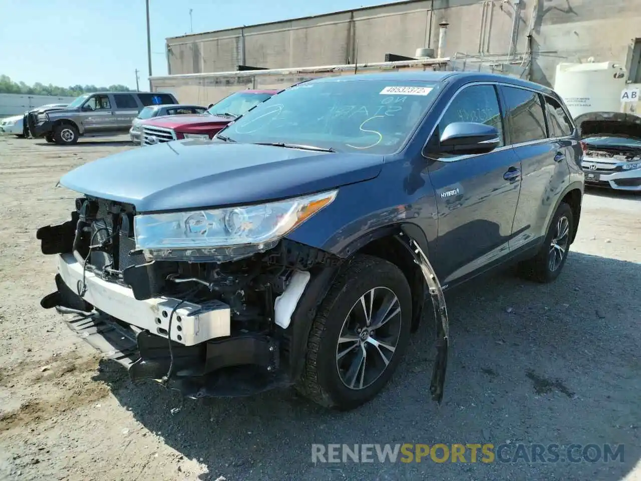 2 Photograph of a damaged car 5TDBGRFH8KS063322 TOYOTA HIGHLANDER 2019