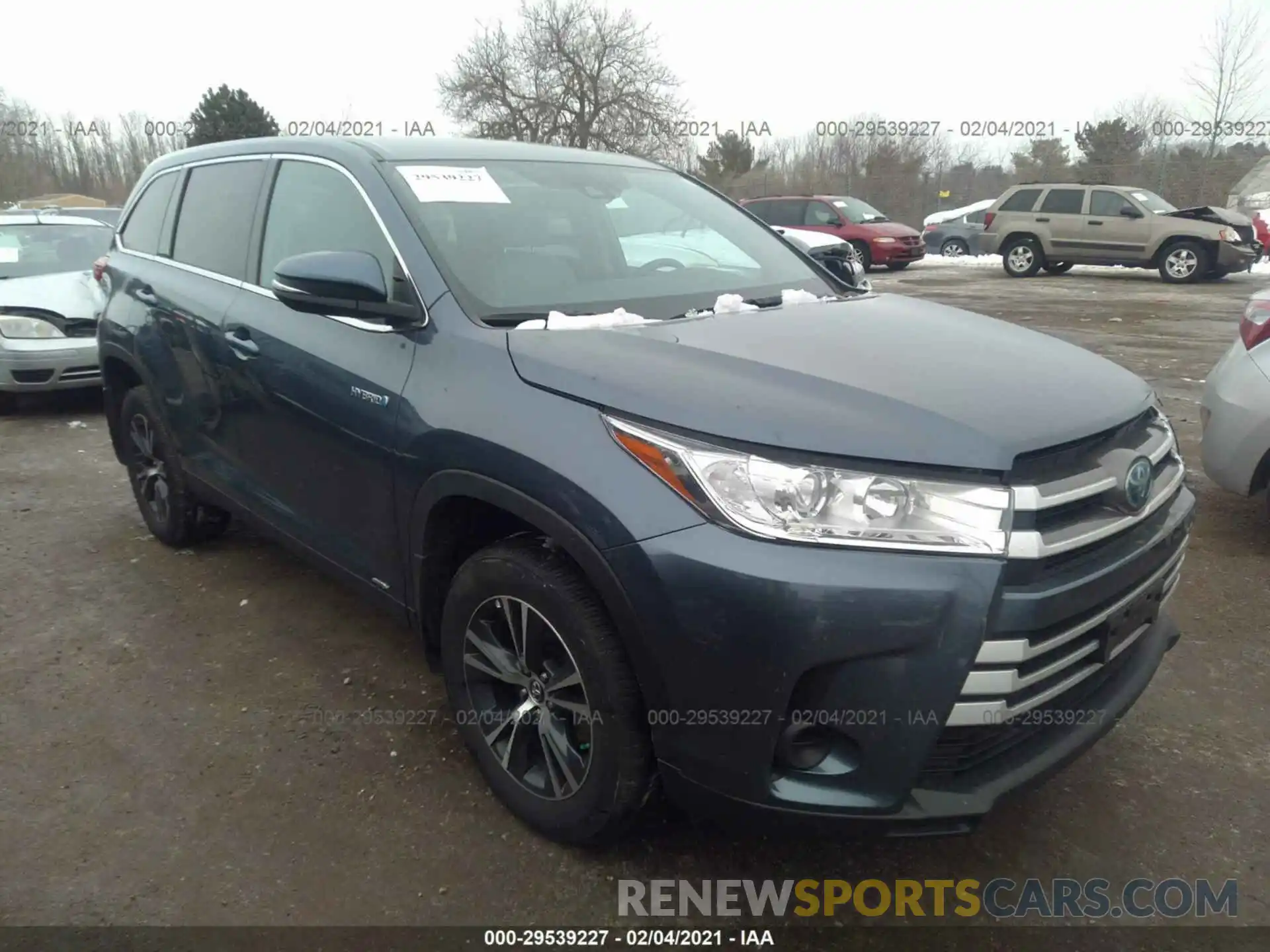 1 Photograph of a damaged car 5TDBGRFH8KS064812 TOYOTA HIGHLANDER 2019