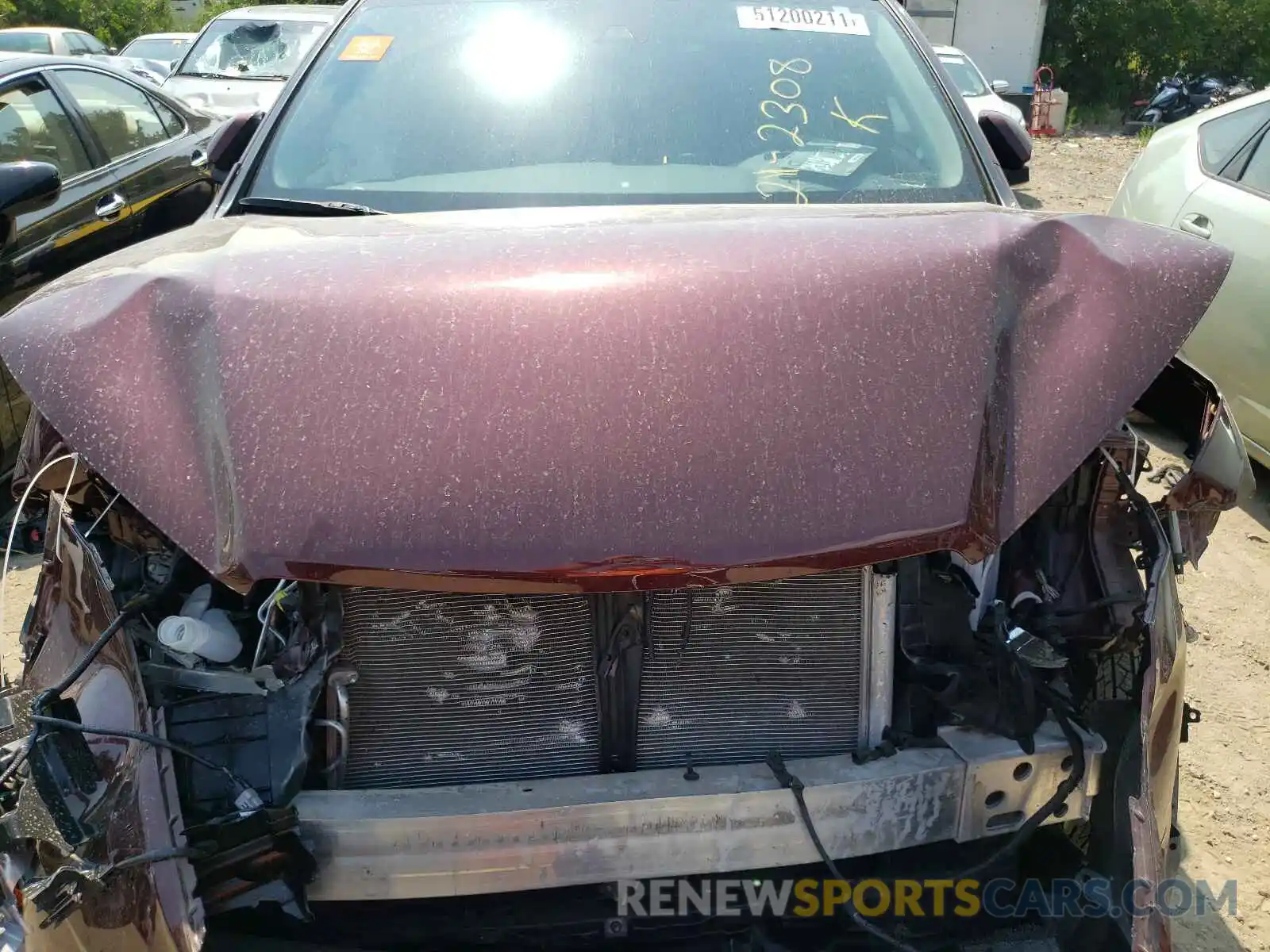 7 Photograph of a damaged car 5TDBZRFH0KS708829 TOYOTA HIGHLANDER 2019