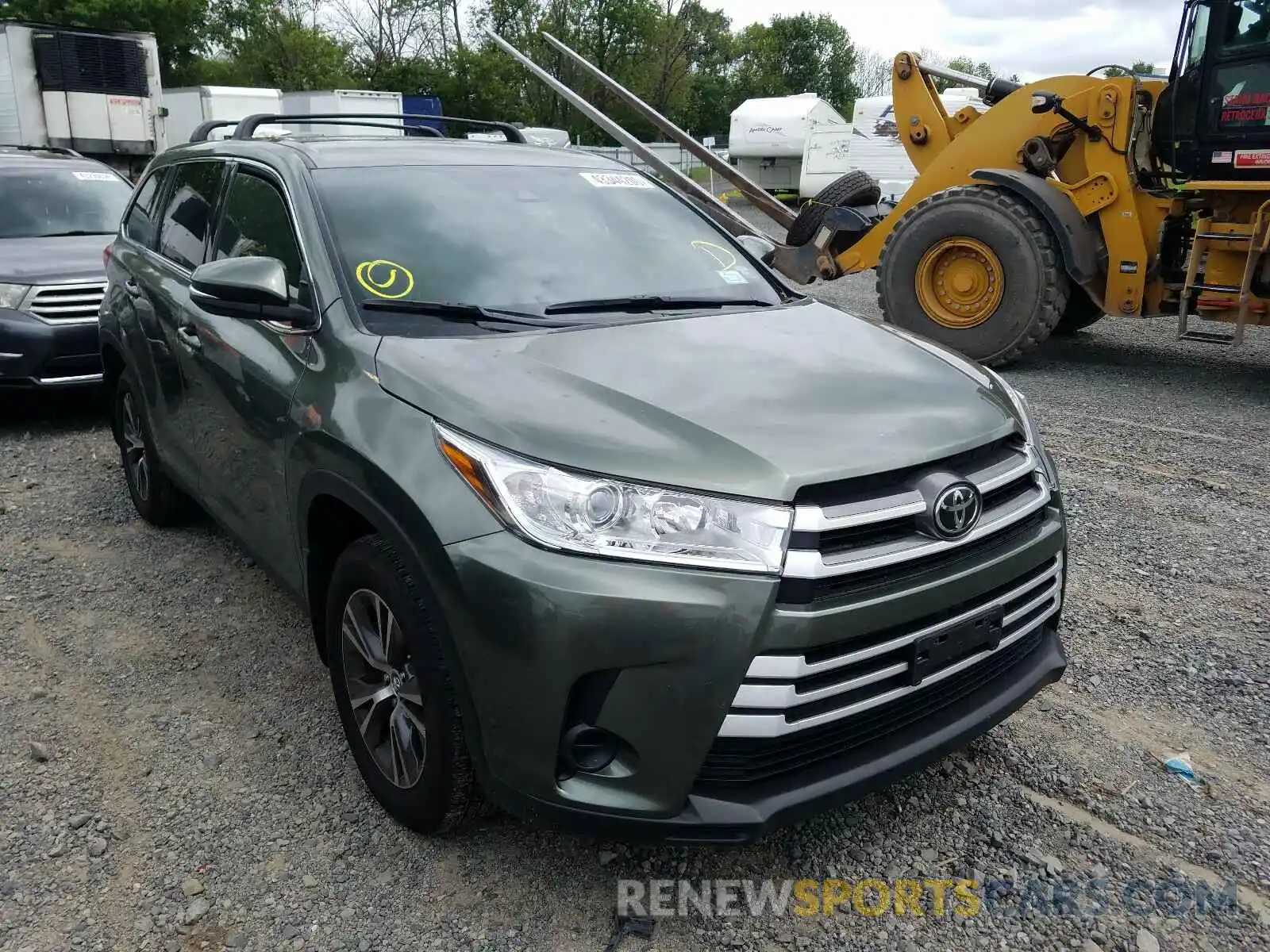 1 Photograph of a damaged car 5TDBZRFH0KS714811 TOYOTA HIGHLANDER 2019