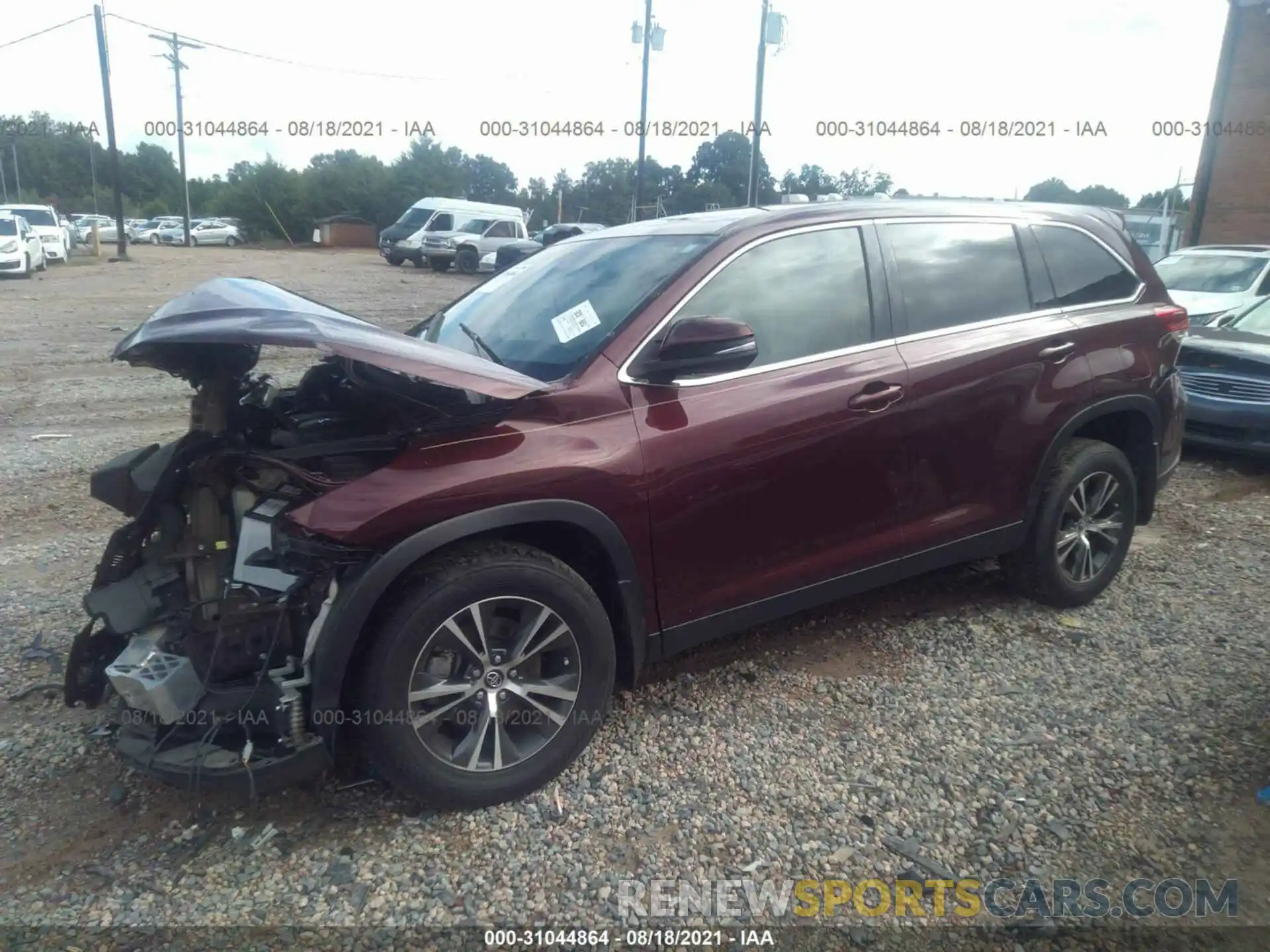 2 Photograph of a damaged car 5TDBZRFH0KS937723 TOYOTA HIGHLANDER 2019