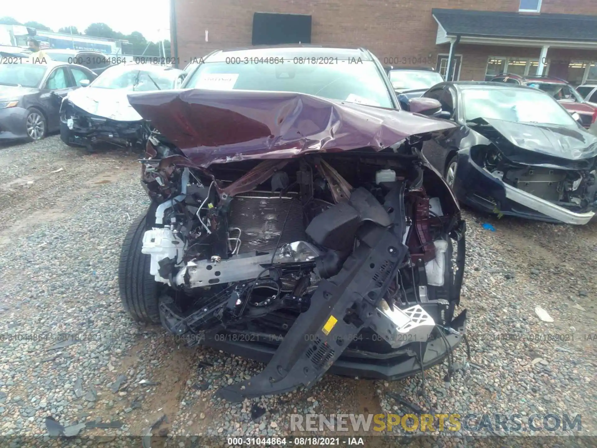 6 Photograph of a damaged car 5TDBZRFH0KS937723 TOYOTA HIGHLANDER 2019