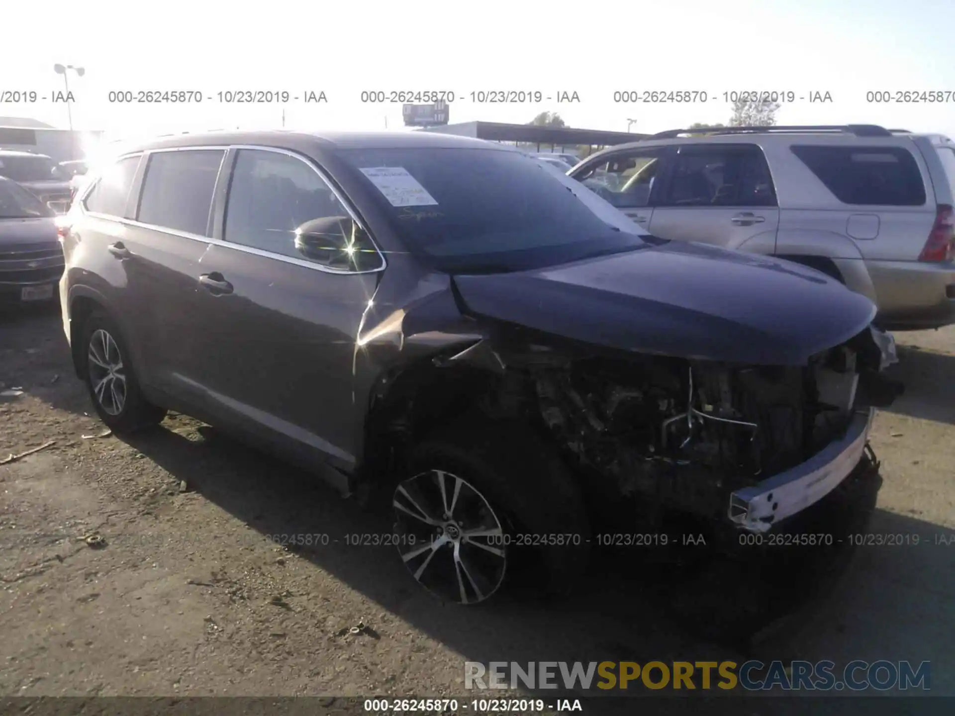 1 Photograph of a damaged car 5TDBZRFH0KS942923 TOYOTA HIGHLANDER 2019