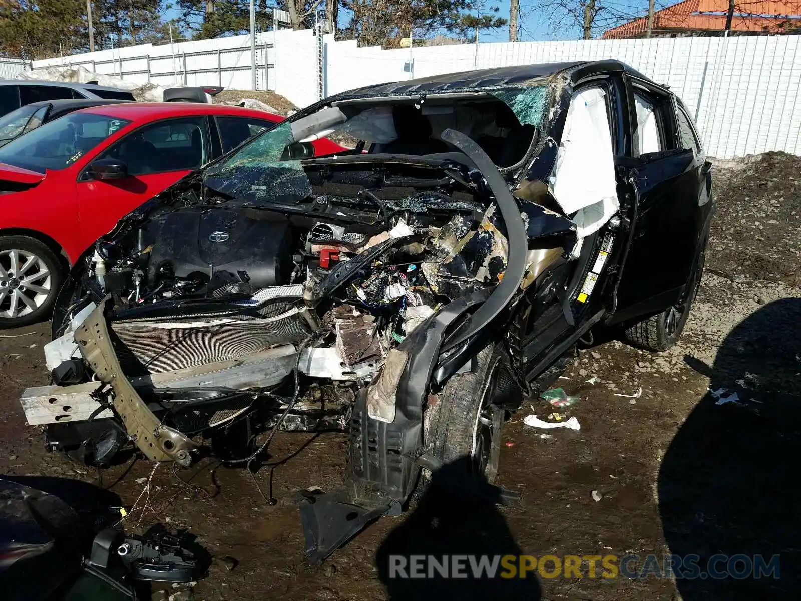 9 Photograph of a damaged car 5TDBZRFH0KS951573 TOYOTA HIGHLANDER 2019