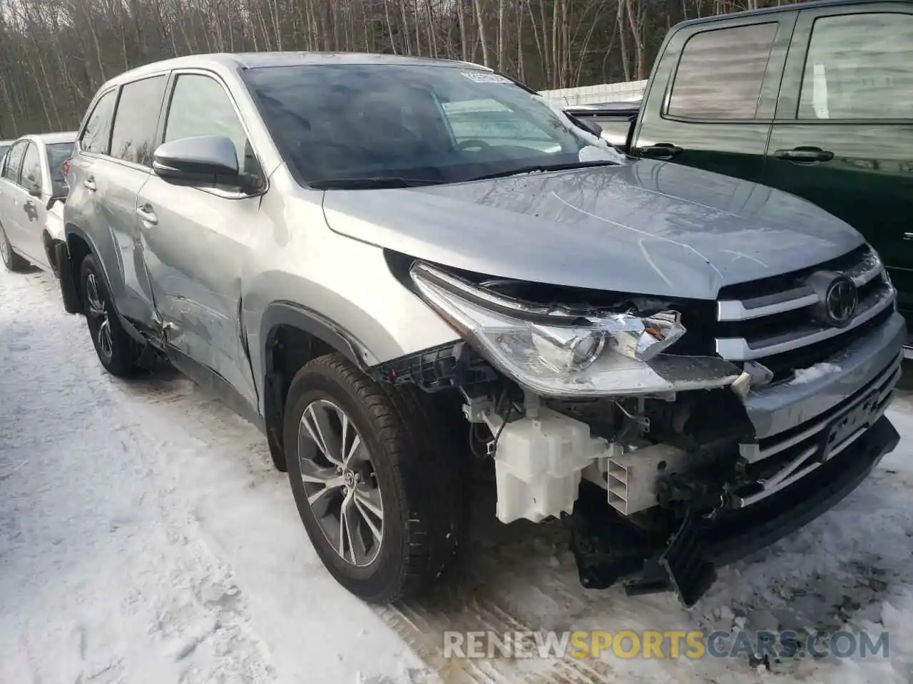 1 Photograph of a damaged car 5TDBZRFH0KS964081 TOYOTA HIGHLANDER 2019