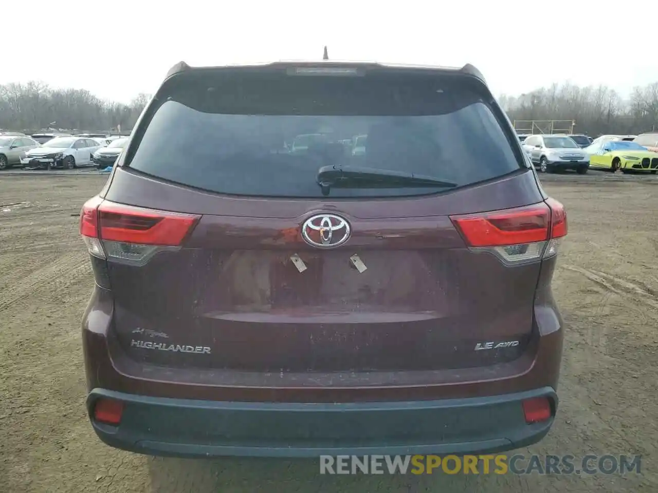 6 Photograph of a damaged car 5TDBZRFH0KS974920 TOYOTA HIGHLANDER 2019