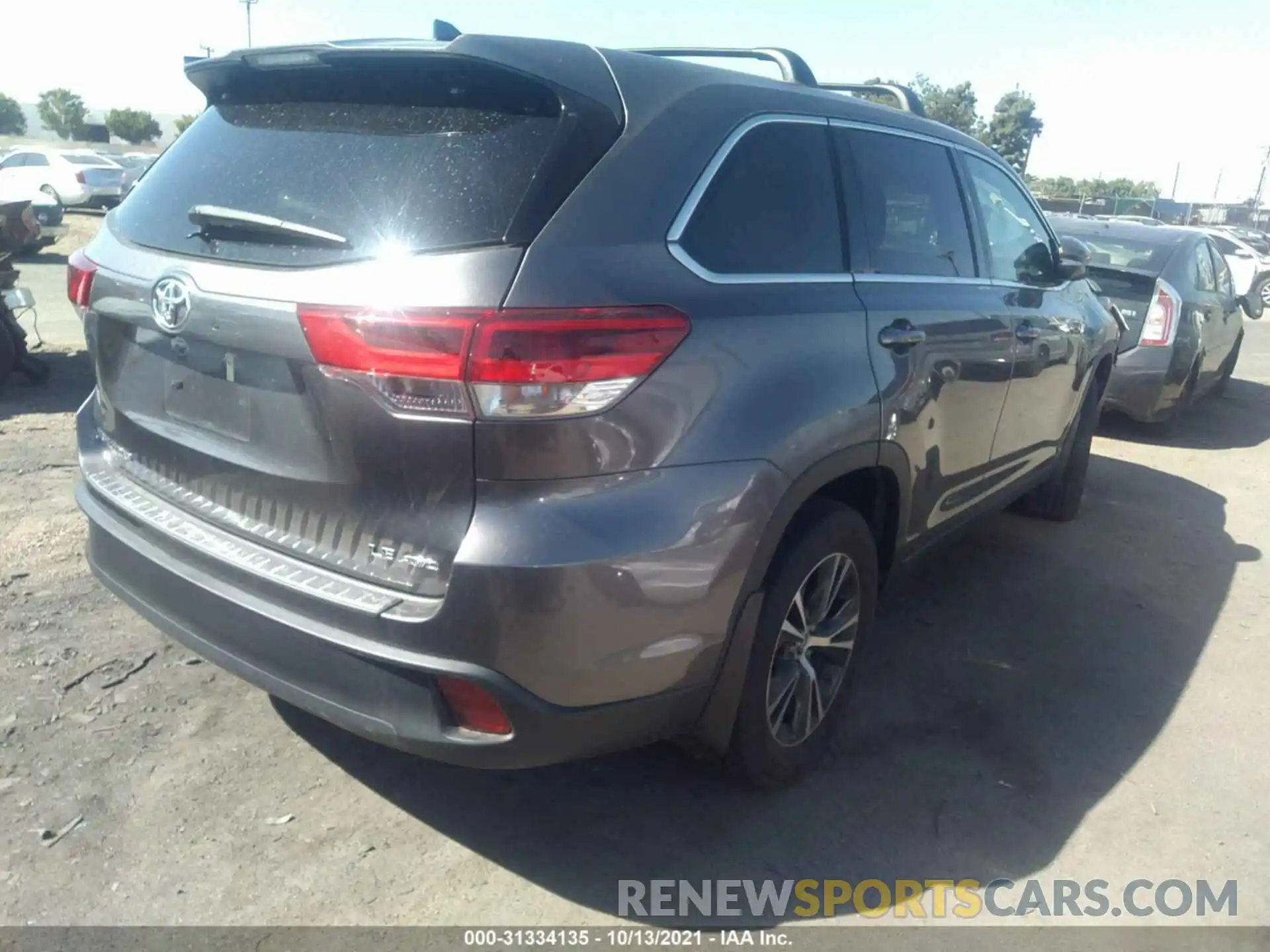 4 Фотография поврежденного автомобиля 5TDBZRFH0KS990373 TOYOTA HIGHLANDER 2019