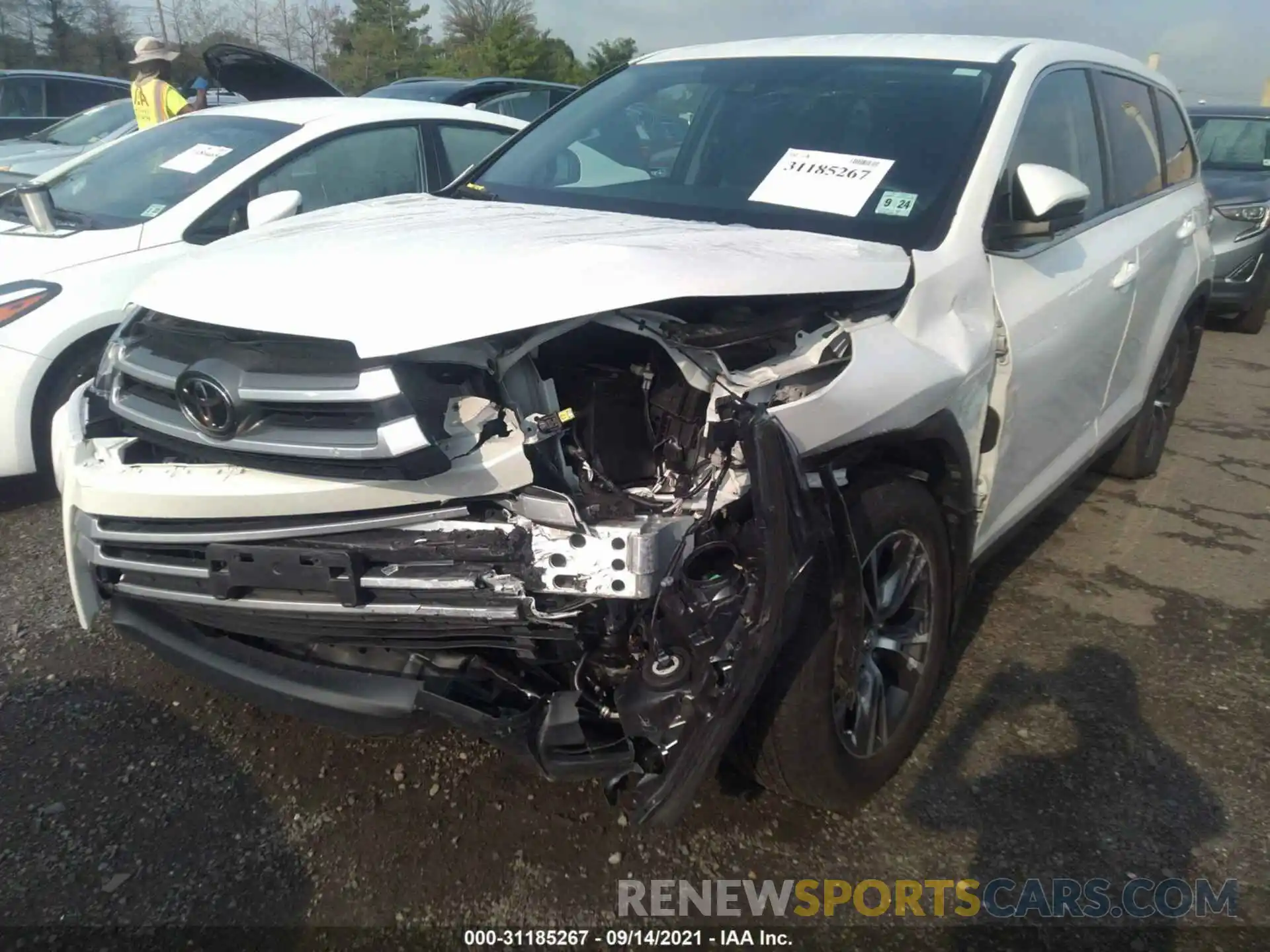 6 Photograph of a damaged car 5TDBZRFH1KS721900 TOYOTA HIGHLANDER 2019