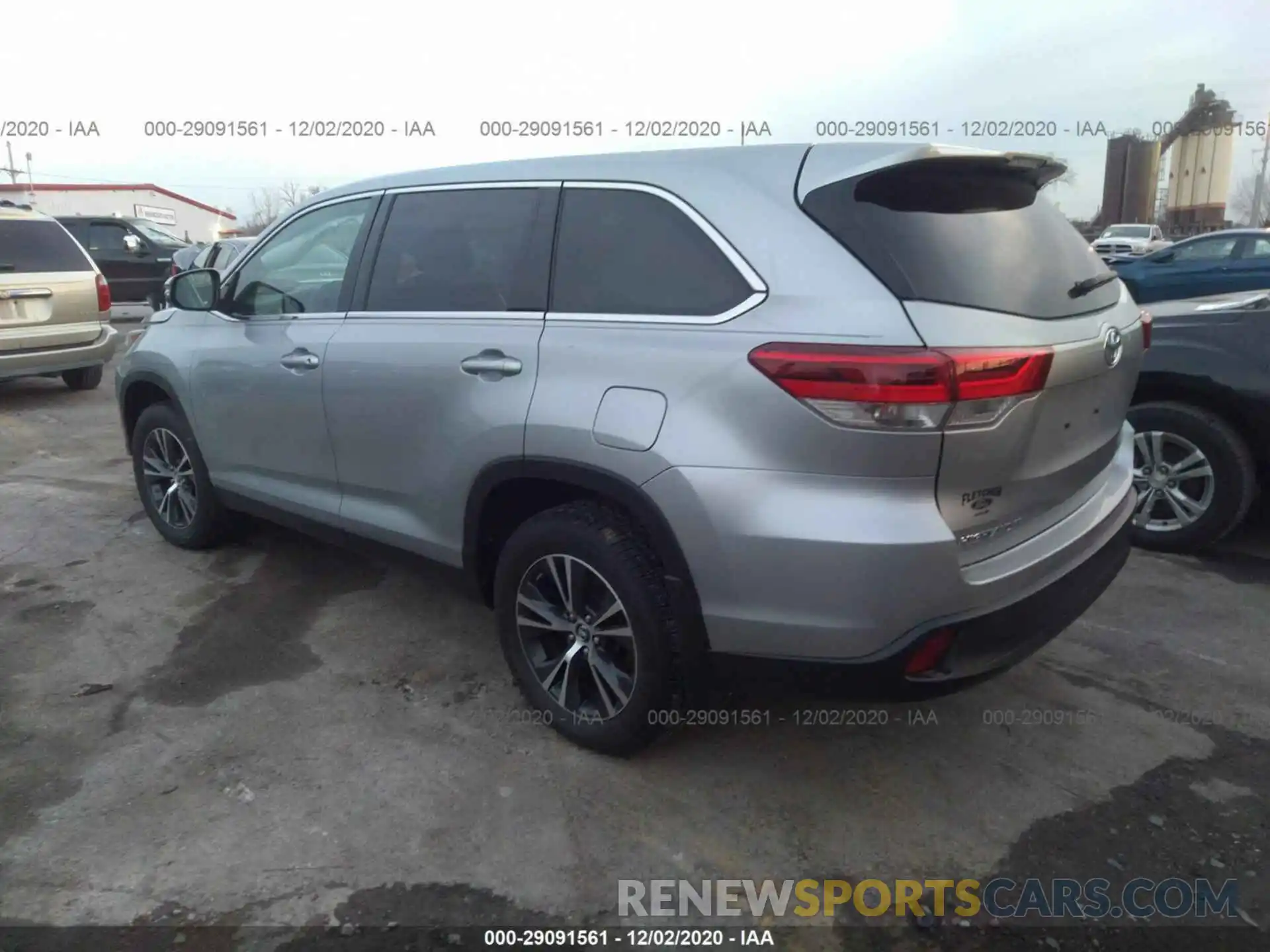 3 Фотография поврежденного автомобиля 5TDBZRFH1KS937293 TOYOTA HIGHLANDER 2019