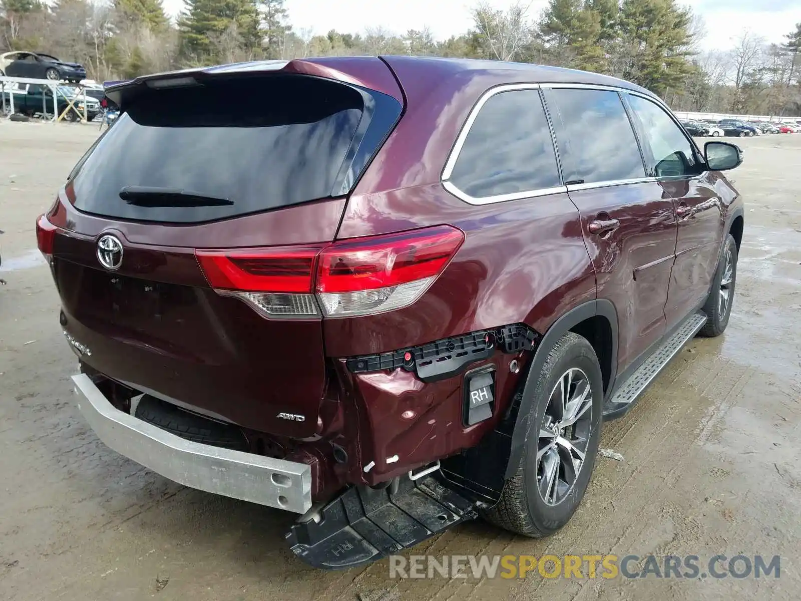 4 Фотография поврежденного автомобиля 5TDBZRFH1KS975607 TOYOTA HIGHLANDER 2019