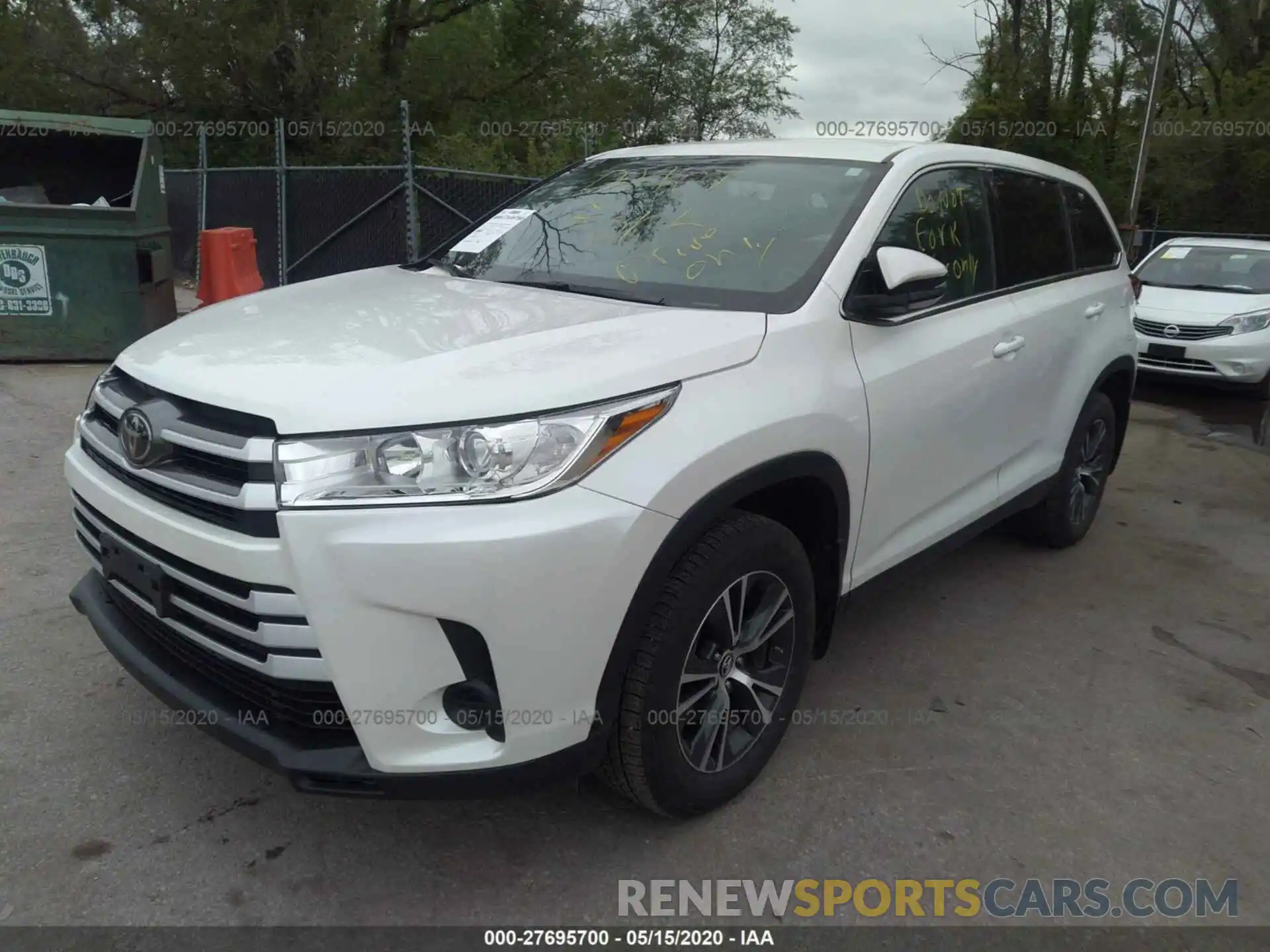 2 Photograph of a damaged car 5TDBZRFH1KS994173 TOYOTA HIGHLANDER 2019