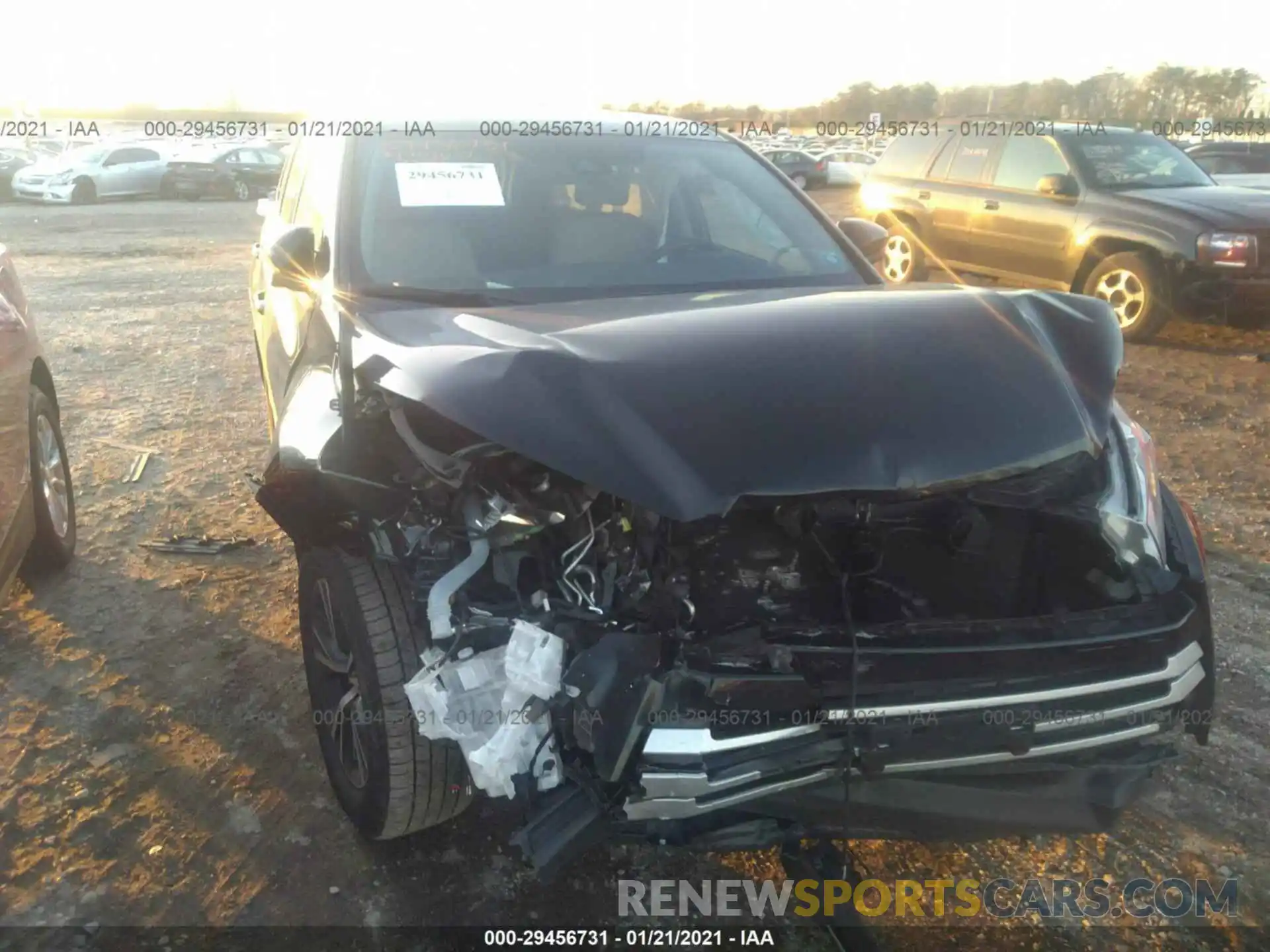 6 Photograph of a damaged car 5TDBZRFH2KS707925 TOYOTA HIGHLANDER 2019