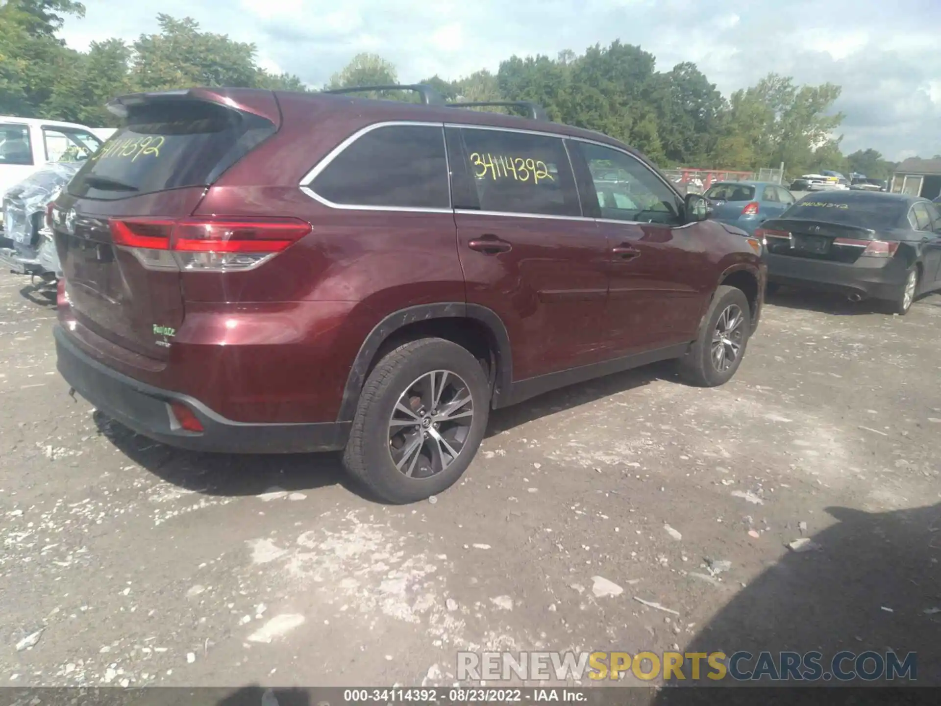 4 Фотография поврежденного автомобиля 5TDBZRFH2KS720500 TOYOTA HIGHLANDER 2019