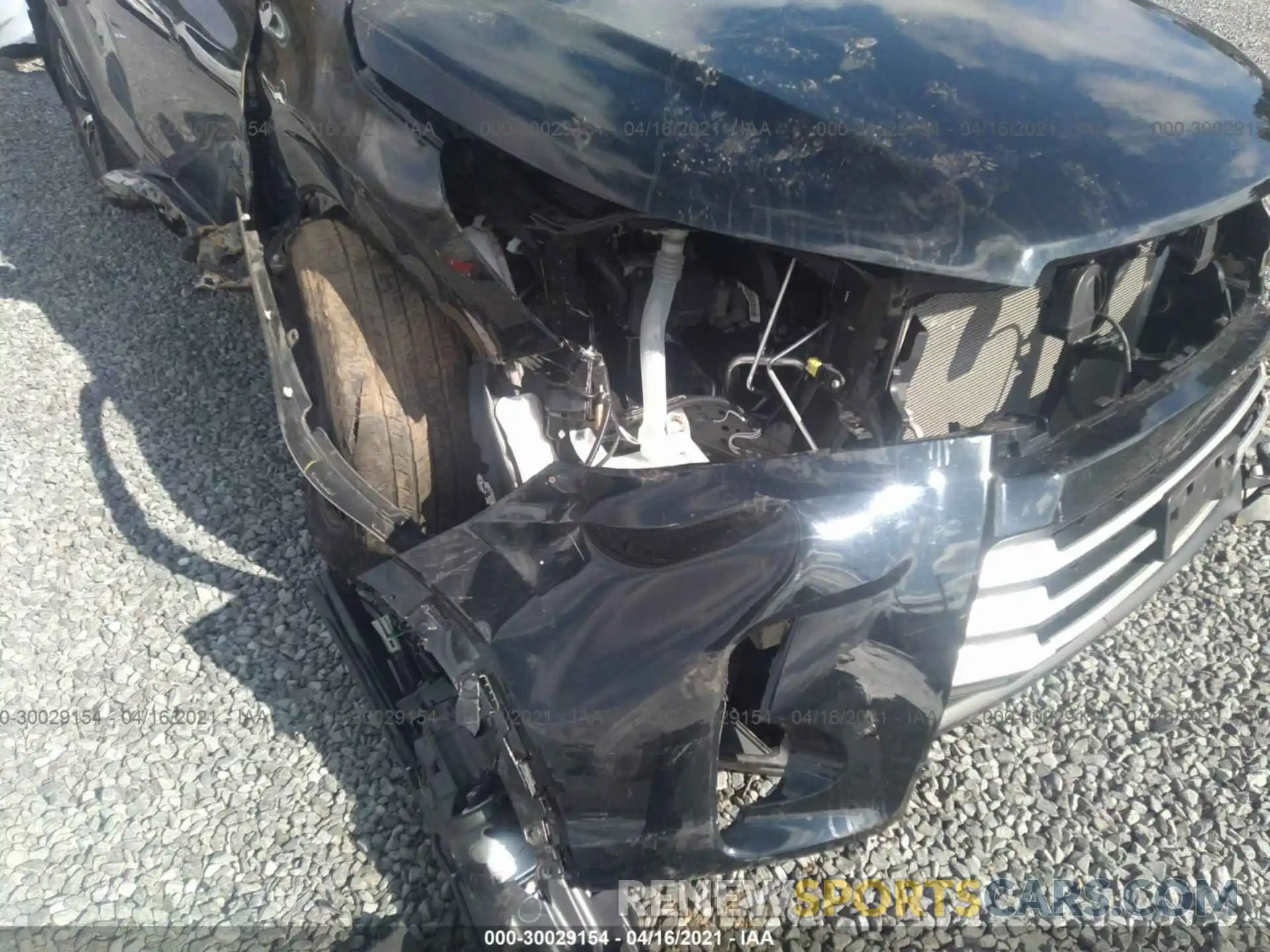 6 Photograph of a damaged car 5TDBZRFH2KS729035 TOYOTA HIGHLANDER 2019