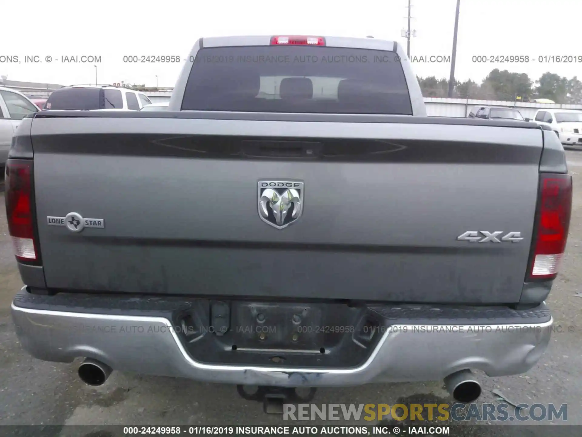 6 Photograph of a damaged car 5TDBZRFH2KS918557 TOYOTA HIGHLANDER 2019