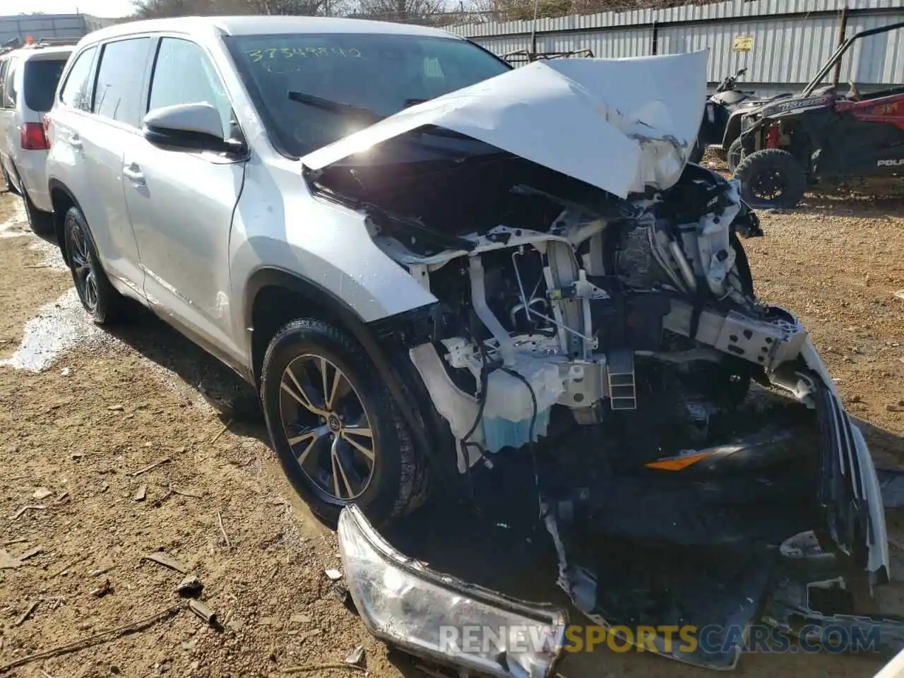 1 Photograph of a damaged car 5TDBZRFH2KS921829 TOYOTA HIGHLANDER 2019