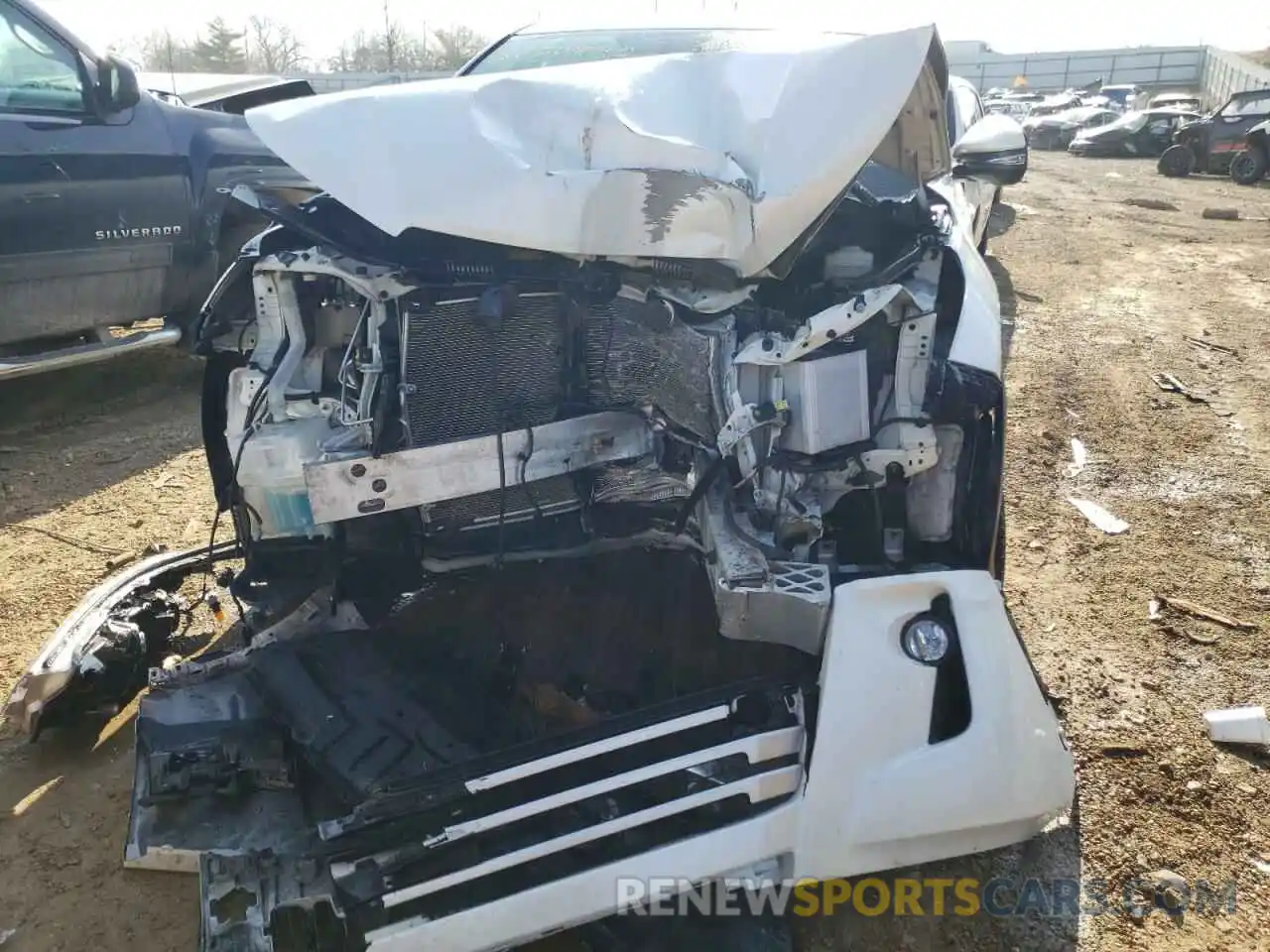 9 Photograph of a damaged car 5TDBZRFH2KS921829 TOYOTA HIGHLANDER 2019