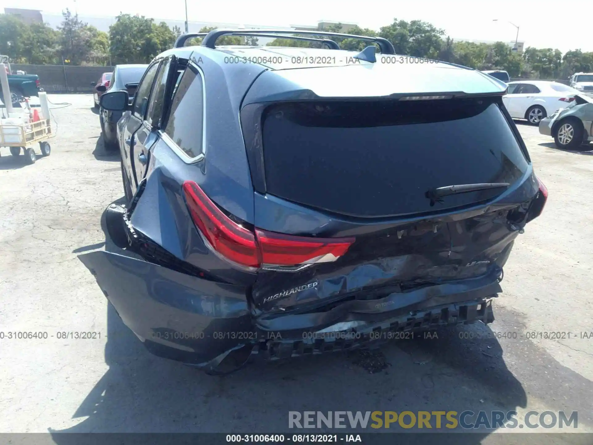 6 Photograph of a damaged car 5TDBZRFH2KS939408 TOYOTA HIGHLANDER 2019