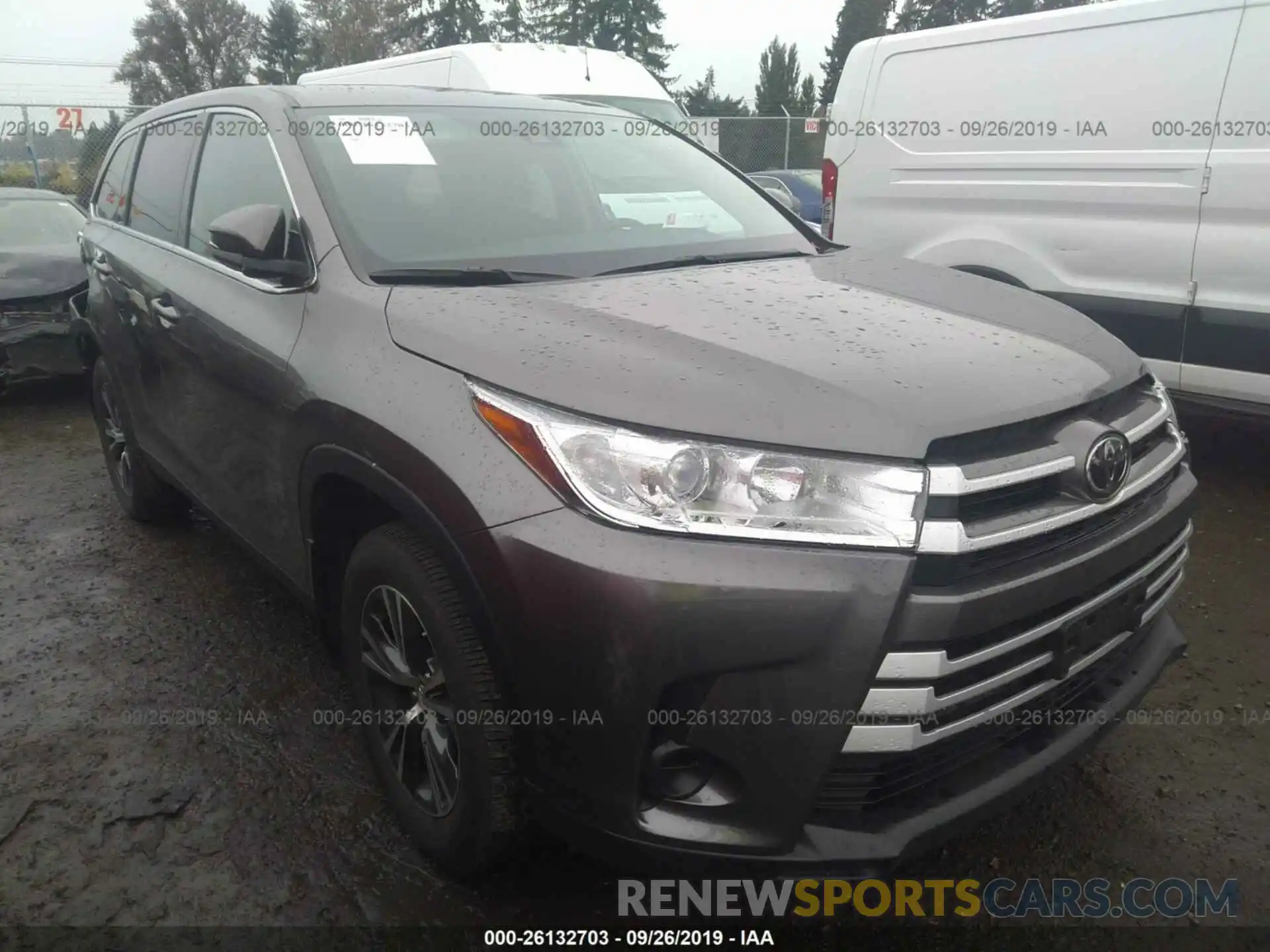 1 Photograph of a damaged car 5TDBZRFH2KS978063 TOYOTA HIGHLANDER 2019