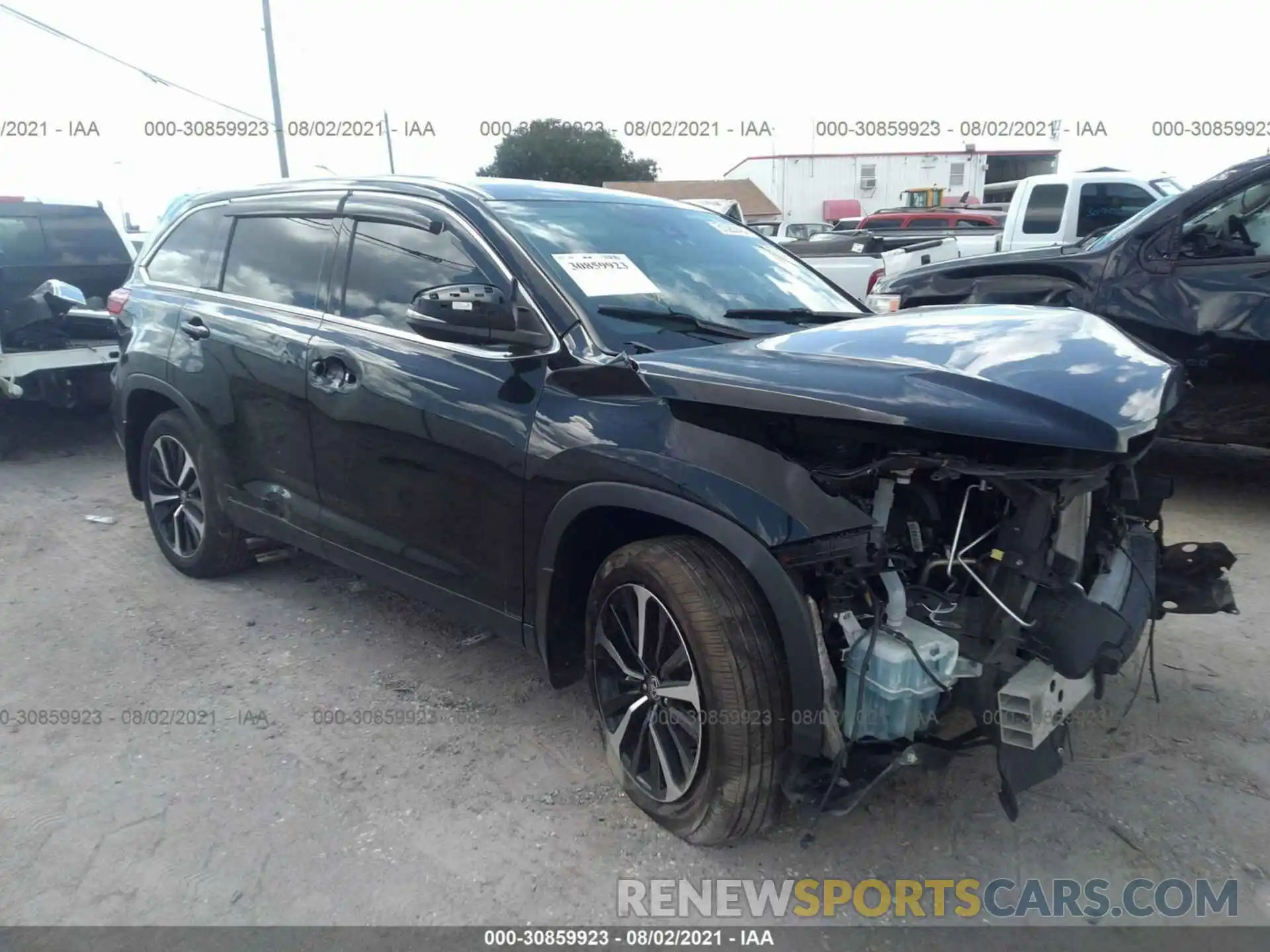 1 Photograph of a damaged car 5TDBZRFH2KS992125 TOYOTA HIGHLANDER 2019