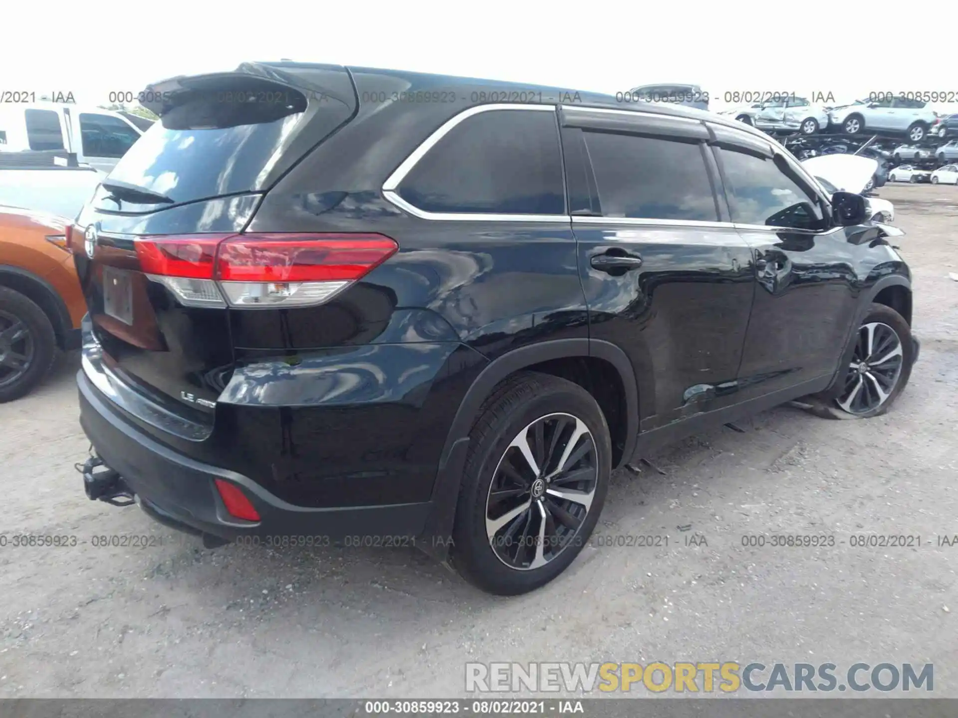 4 Фотография поврежденного автомобиля 5TDBZRFH2KS992125 TOYOTA HIGHLANDER 2019