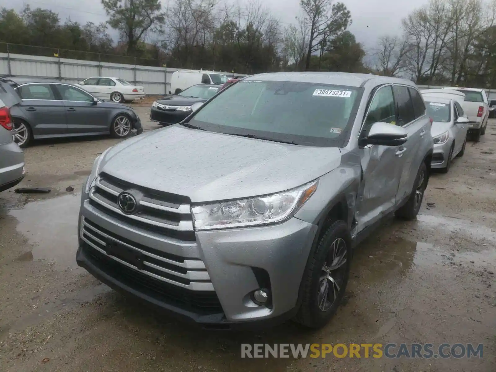 2 Photograph of a damaged car 5TDBZRFH2KS997180 TOYOTA HIGHLANDER 2019