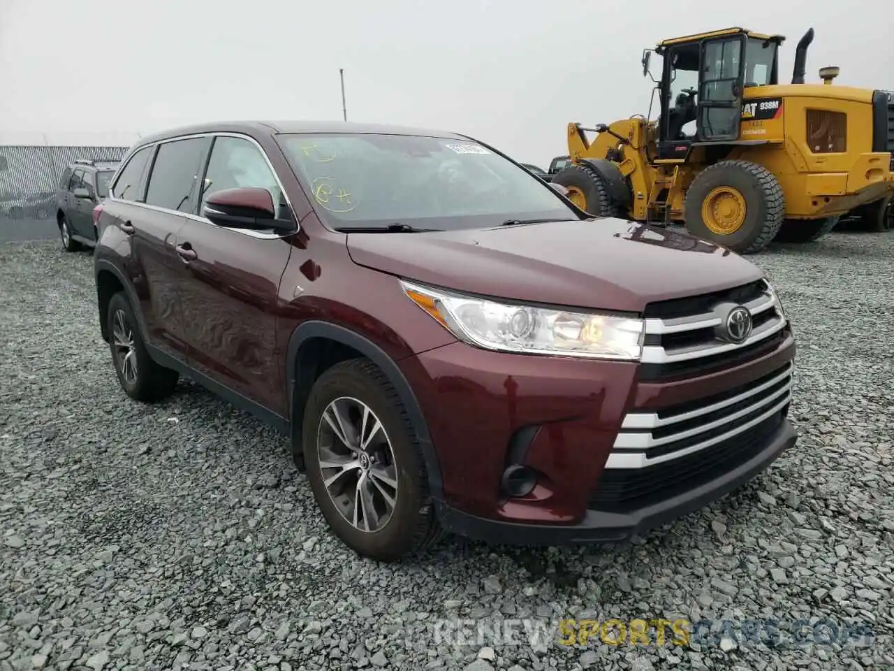 1 Photograph of a damaged car 5TDBZRFH3KS700675 TOYOTA HIGHLANDER 2019