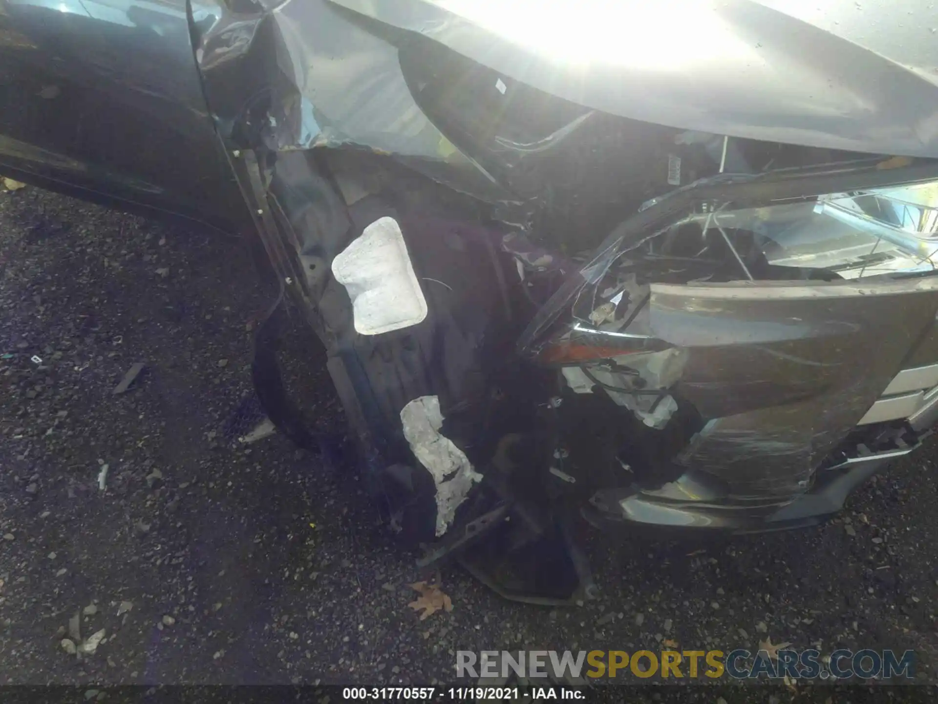 6 Photograph of a damaged car 5TDBZRFH3KS717203 TOYOTA HIGHLANDER 2019