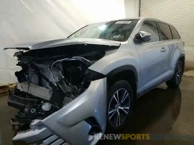 2 Photograph of a damaged car 5TDBZRFH3KS737502 TOYOTA HIGHLANDER 2019