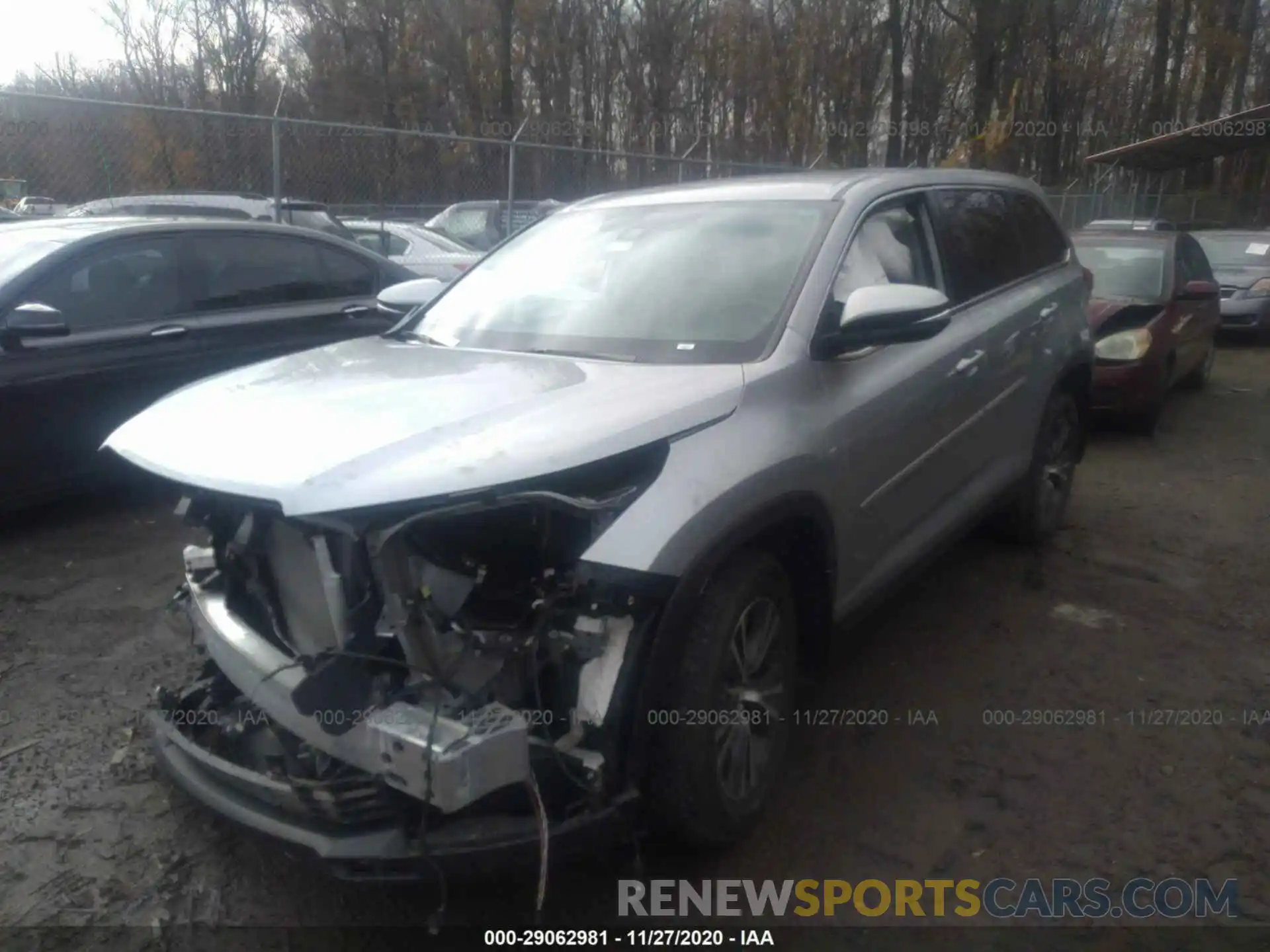 2 Photograph of a damaged car 5TDBZRFH3KS916235 TOYOTA HIGHLANDER 2019