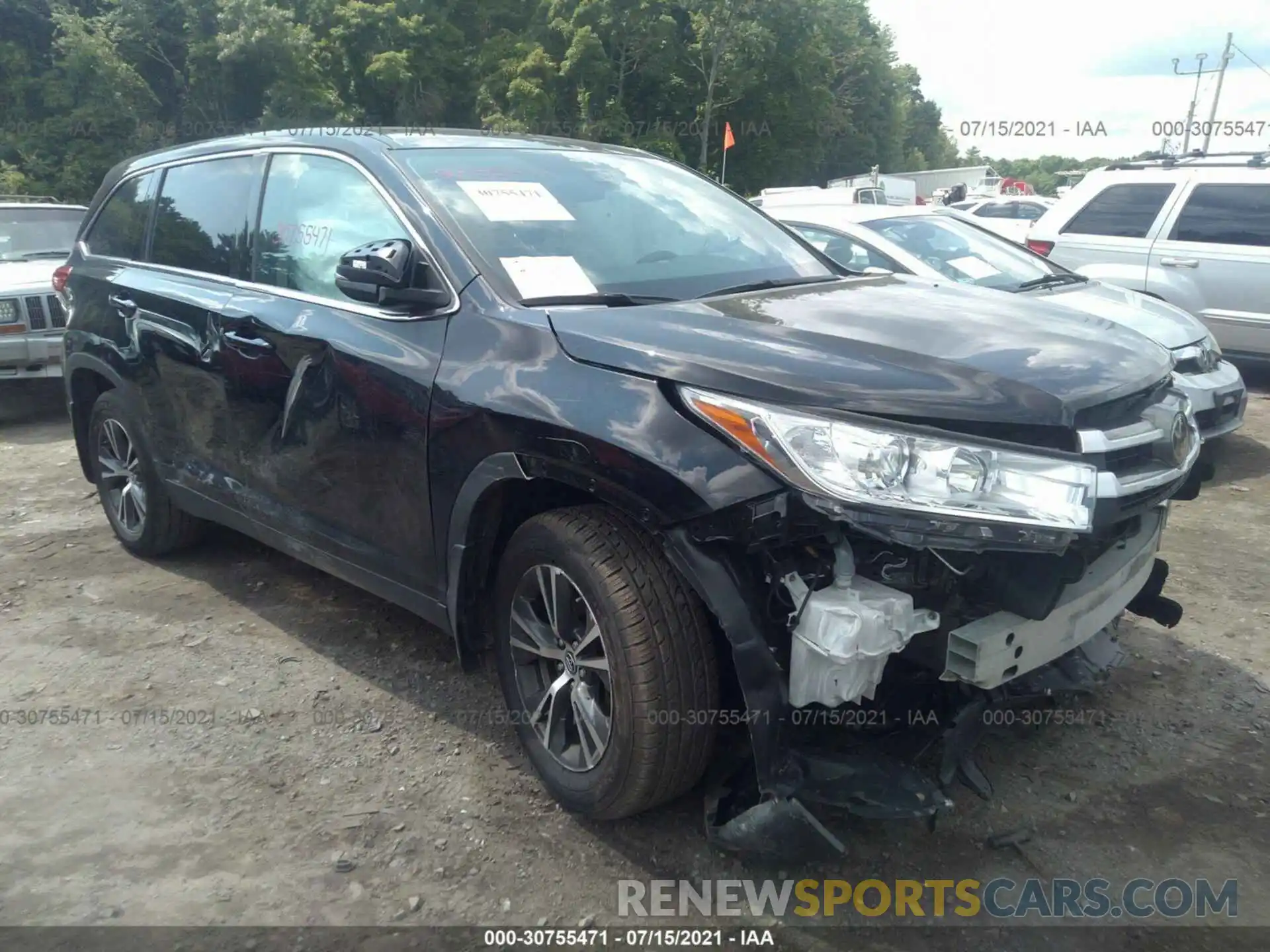 1 Photograph of a damaged car 5TDBZRFH3KS939188 TOYOTA HIGHLANDER 2019