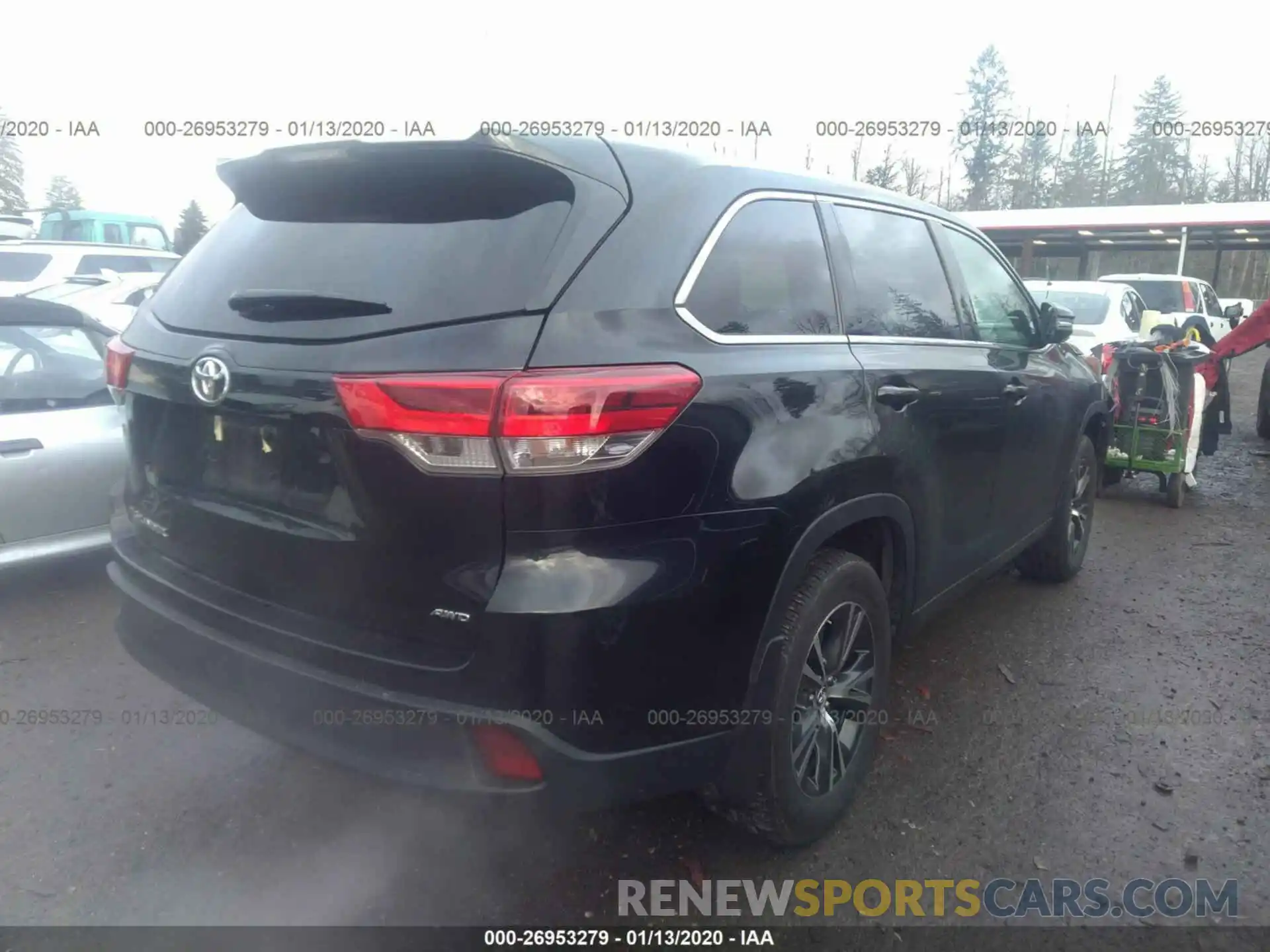 4 Photograph of a damaged car 5TDBZRFH3KS954273 TOYOTA HIGHLANDER 2019