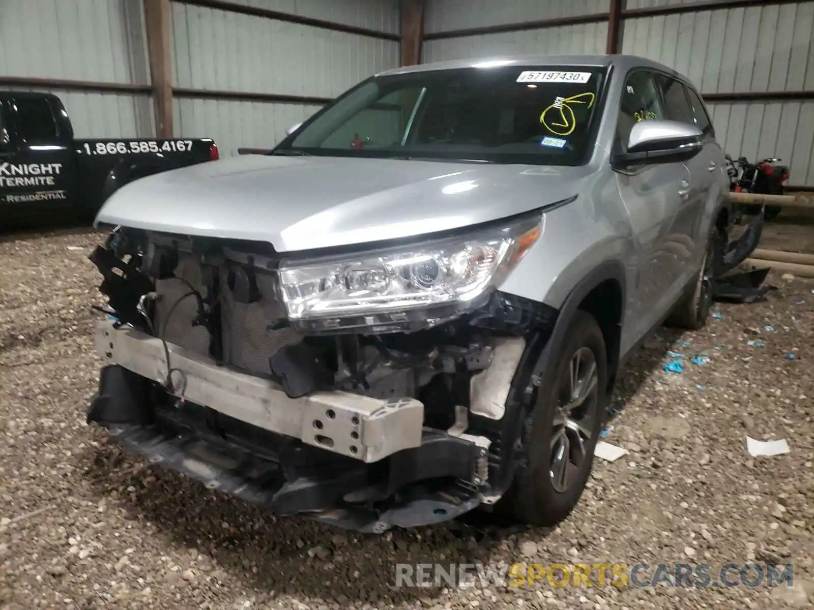 2 Photograph of a damaged car 5TDBZRFH3KS962471 TOYOTA HIGHLANDER 2019